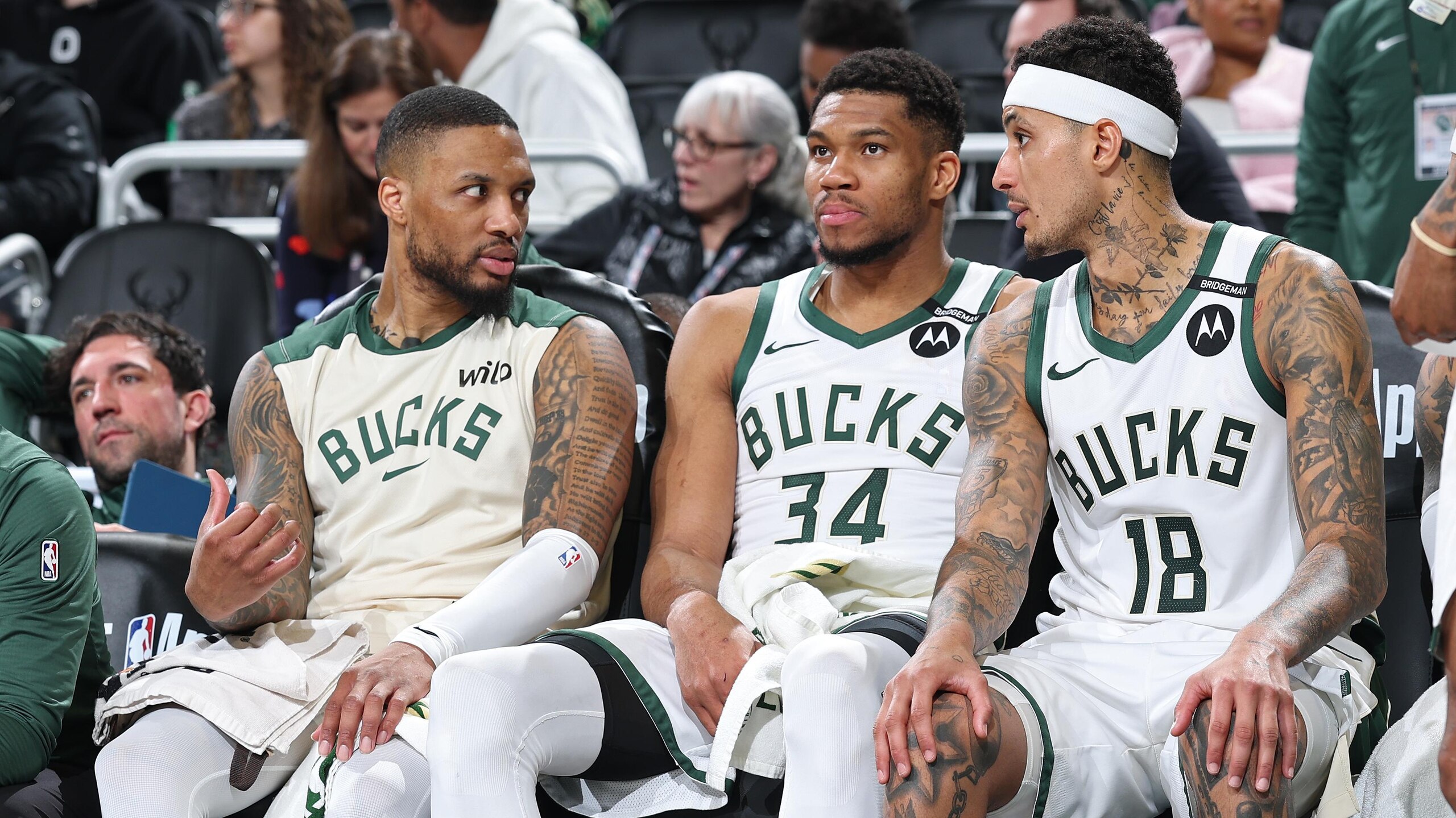 Los Angeles Lakers v Milwaukee Bucks