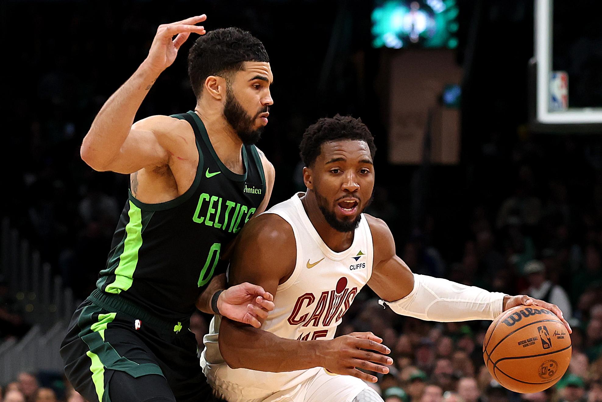 Cleveland Cavaliers v Boston Celtics