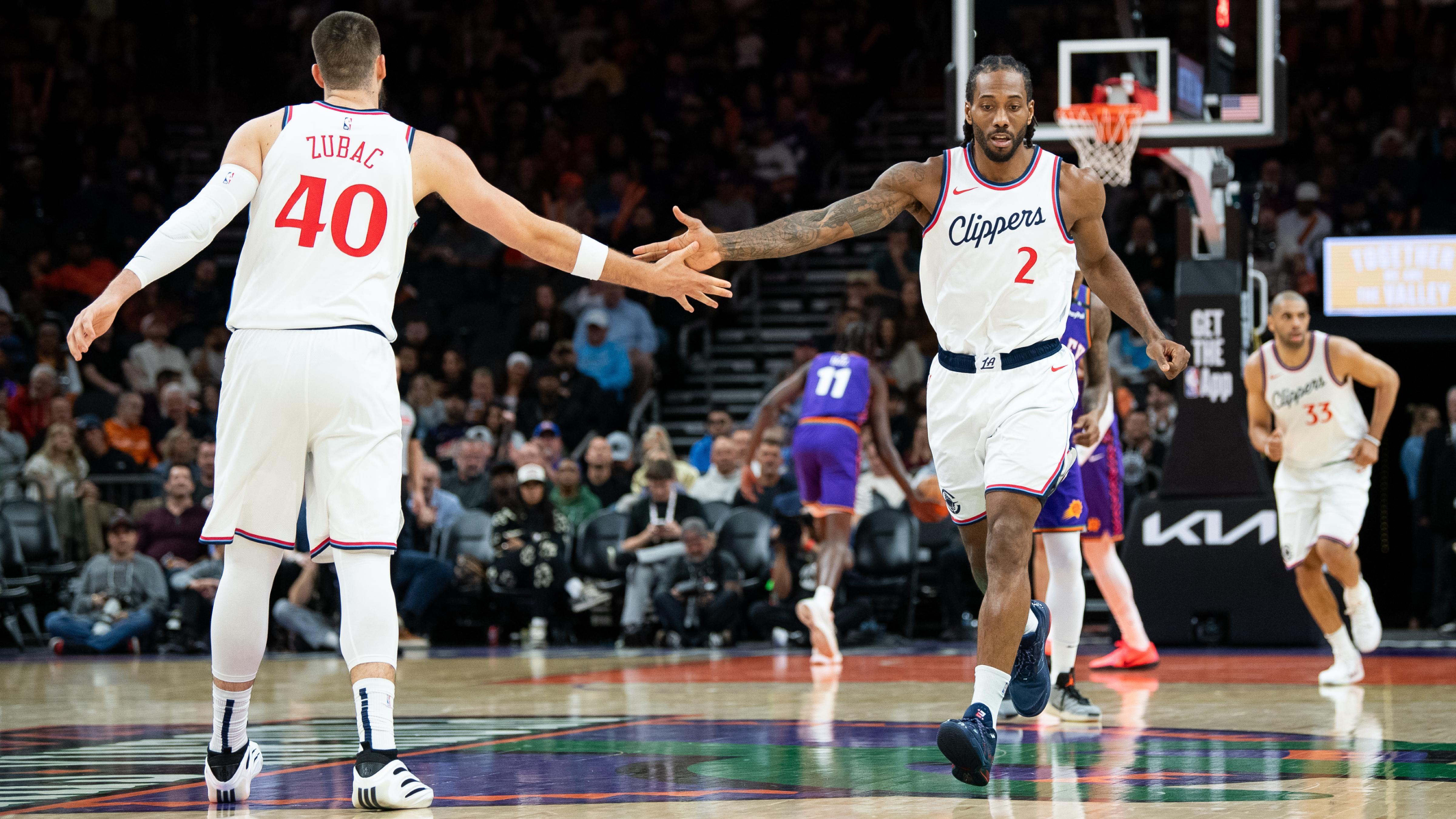 Los Angeles Clippers v Phoenix Suns