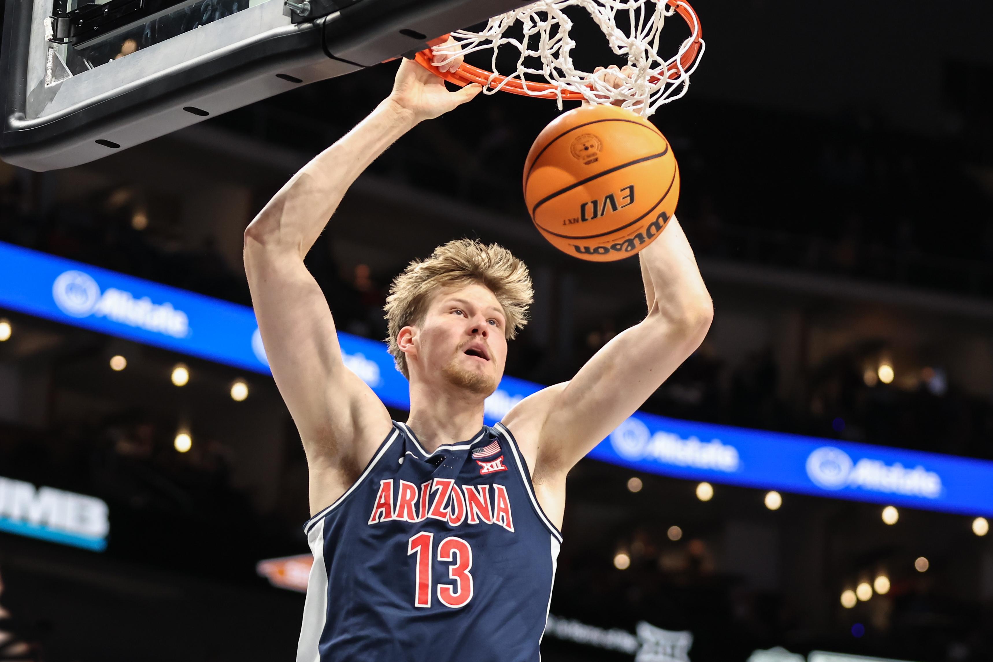 COLLEGE BASKETBALL: MAR 15 Big 12 Tournament. Arizona vs Houston