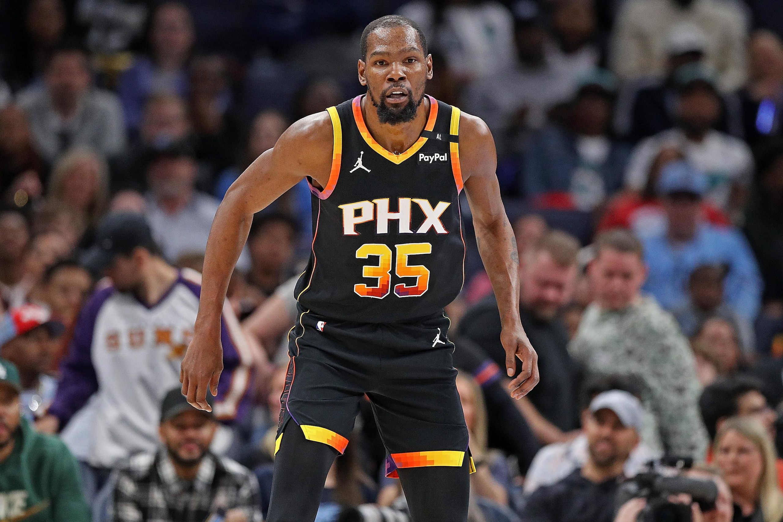 Phoenix Suns v Memphis Grizzlies