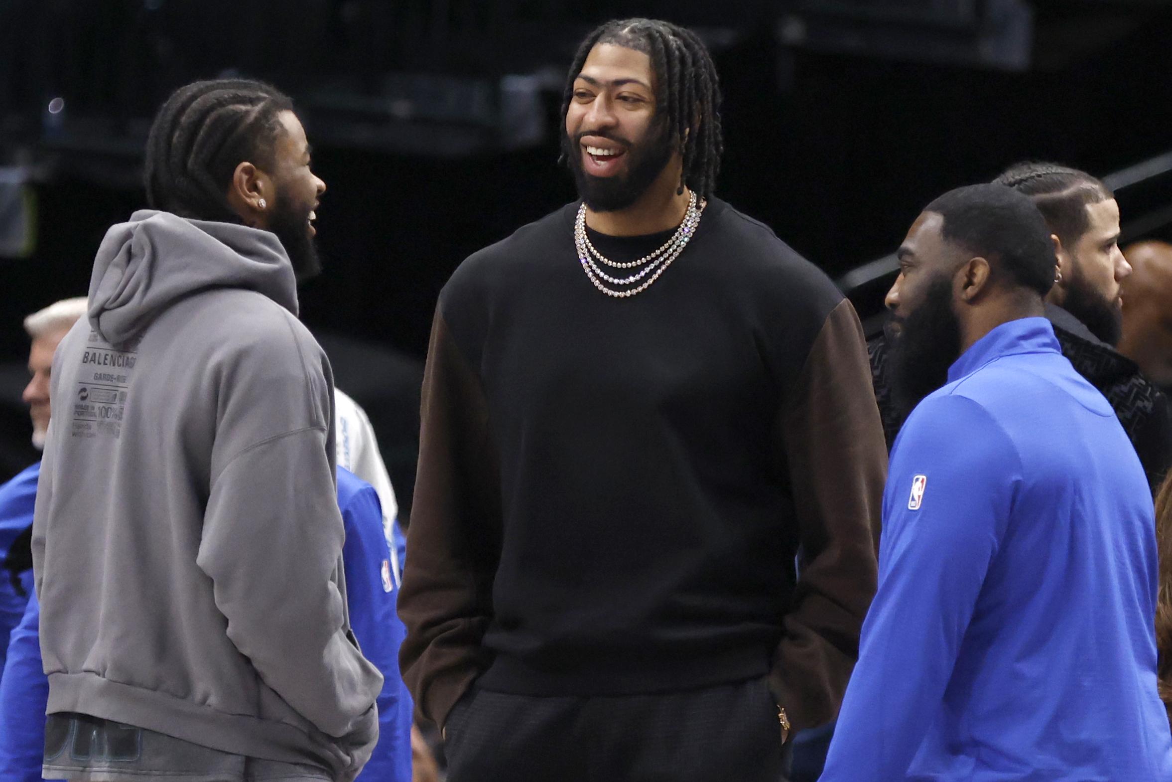 Philadelphia 76ers v Dallas Mavericks