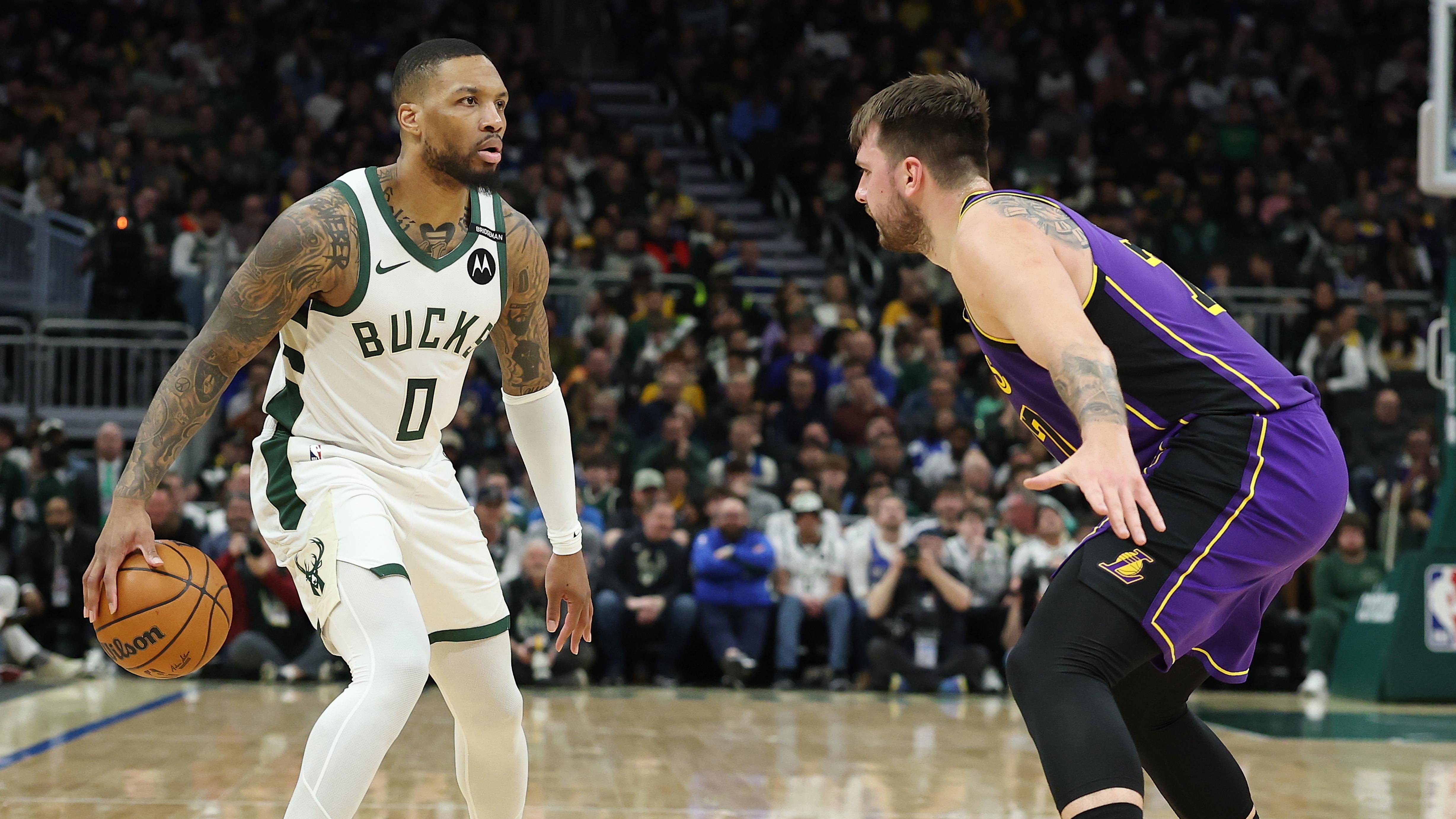 Los Angeles Lakers v Milwaukee Bucks