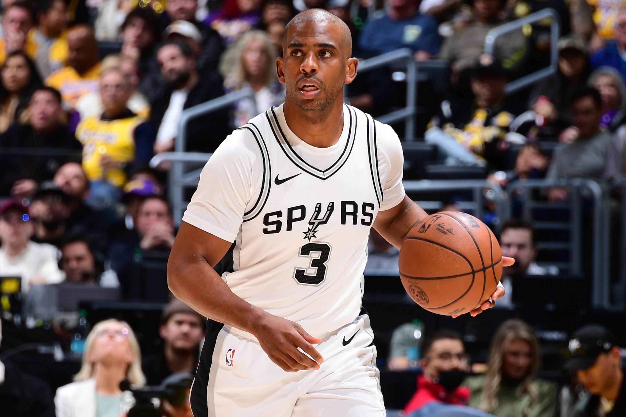 San Antonio Spurs v Los Angeles Lakers