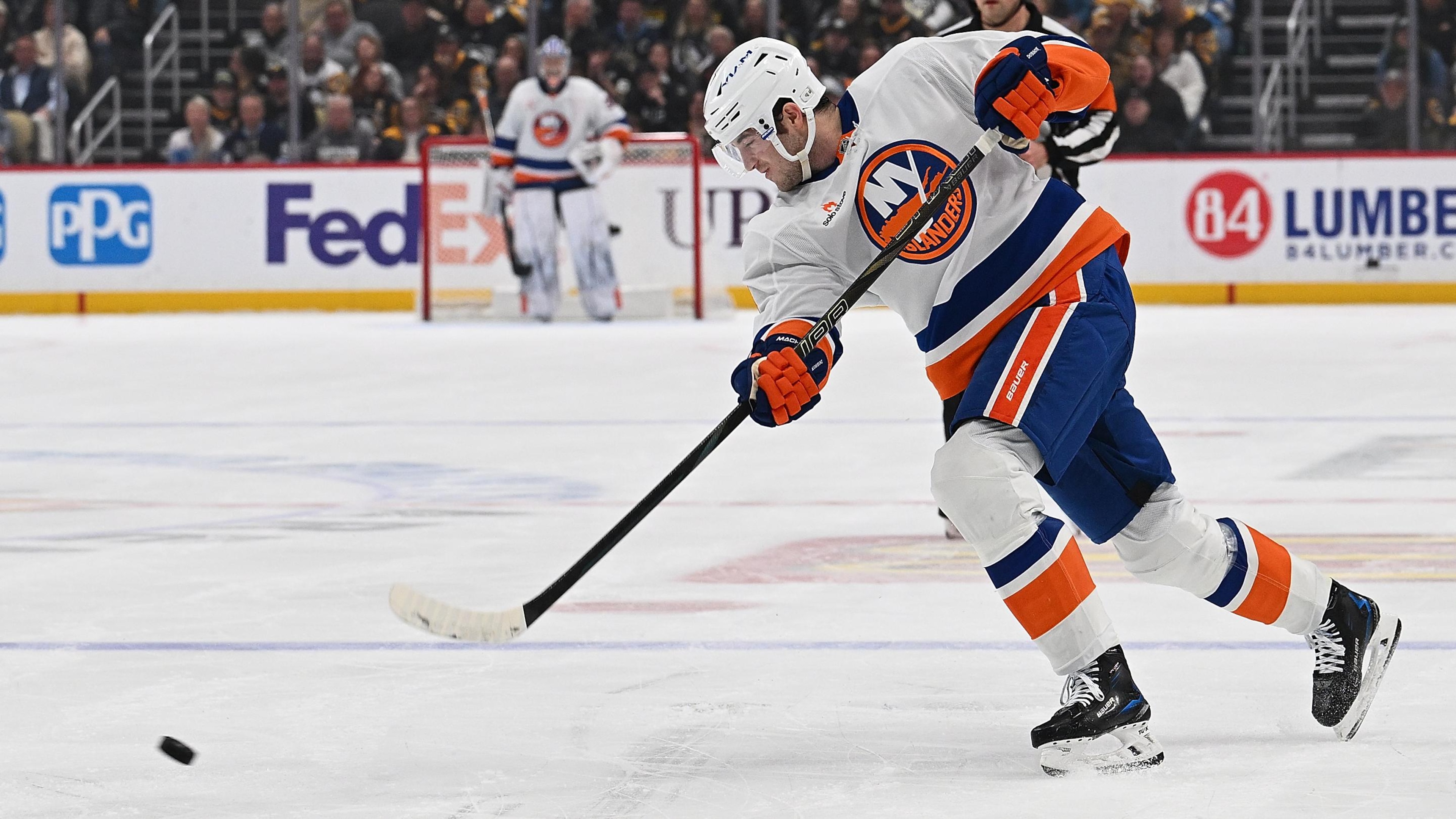 New York Islanders v Pittsburgh Penguins