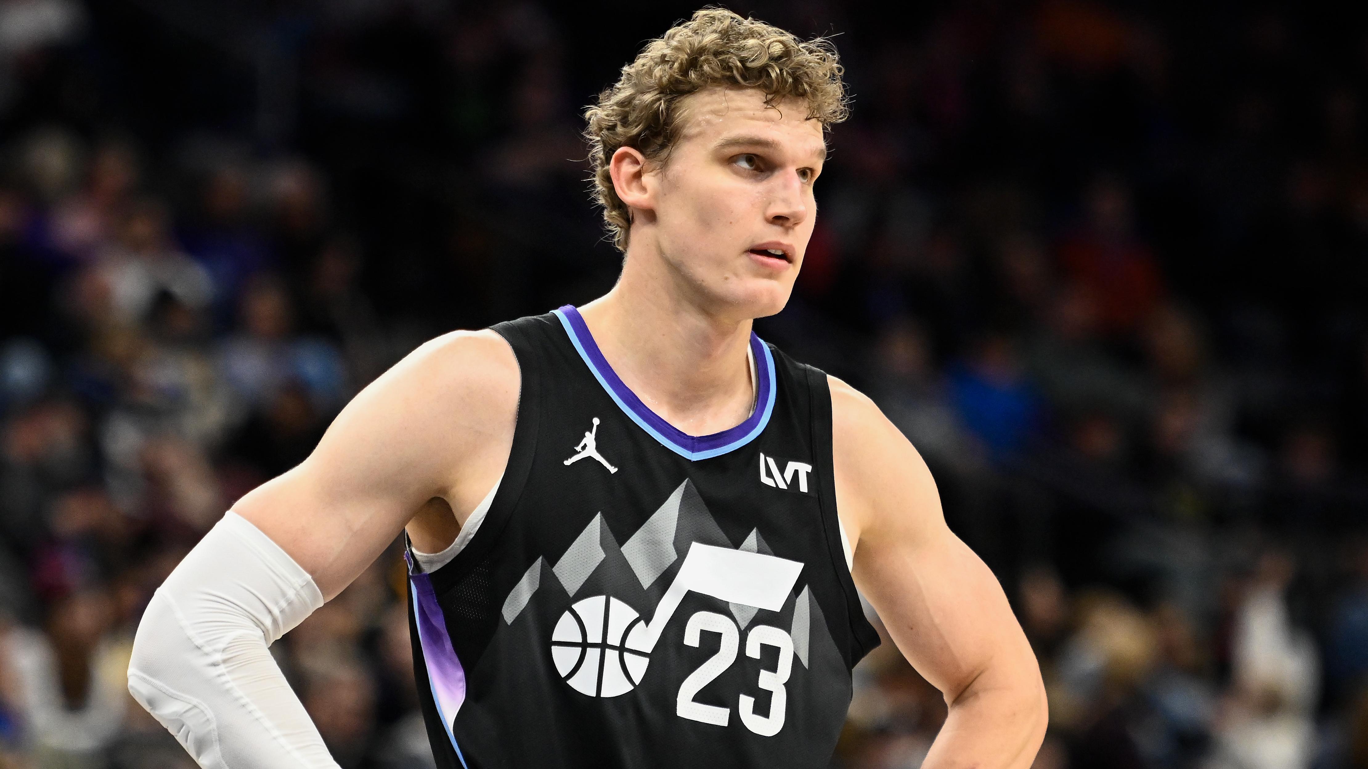 Toronto Raptors v Utah Jazz