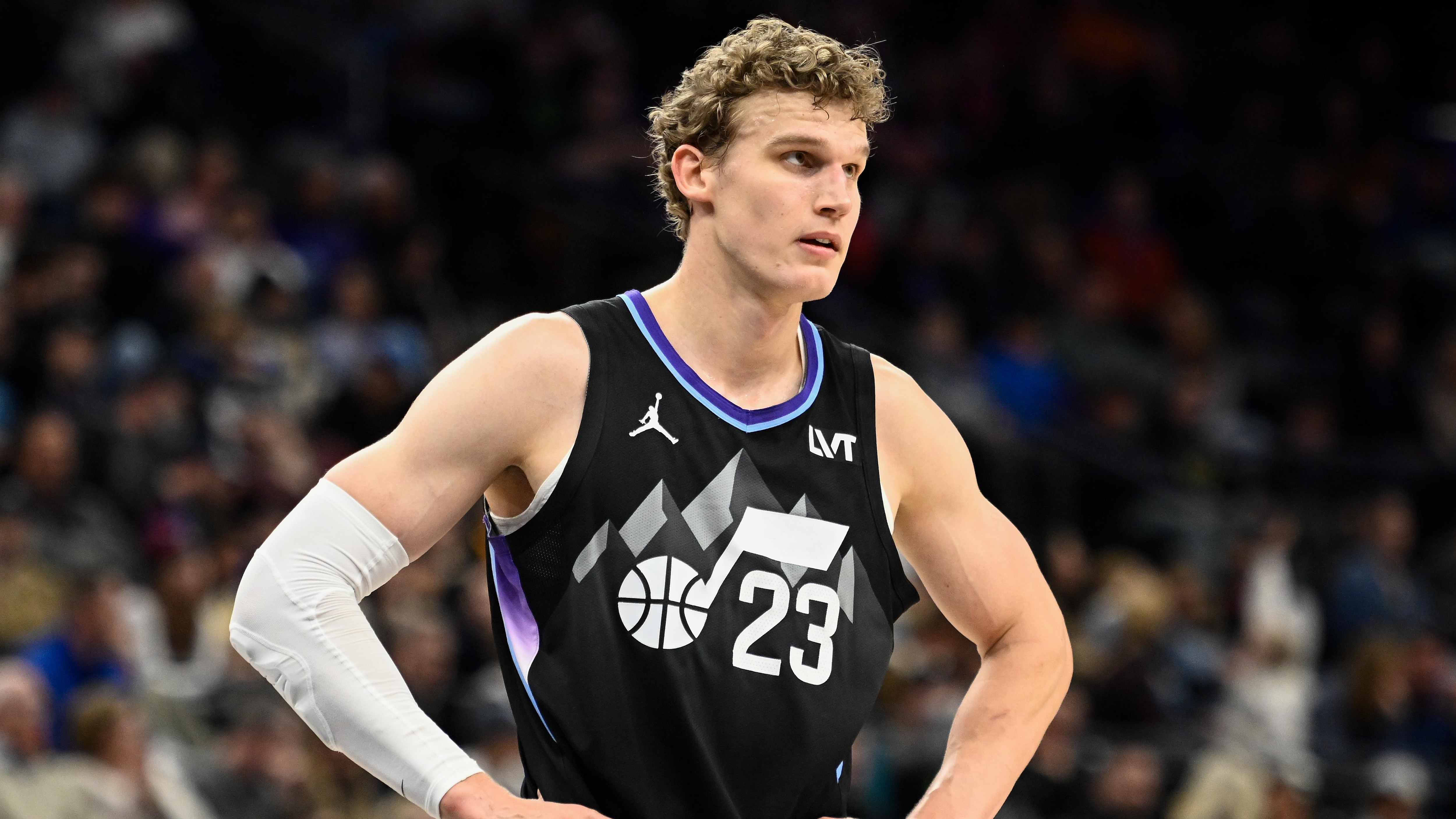 Toronto Raptors v Utah Jazz