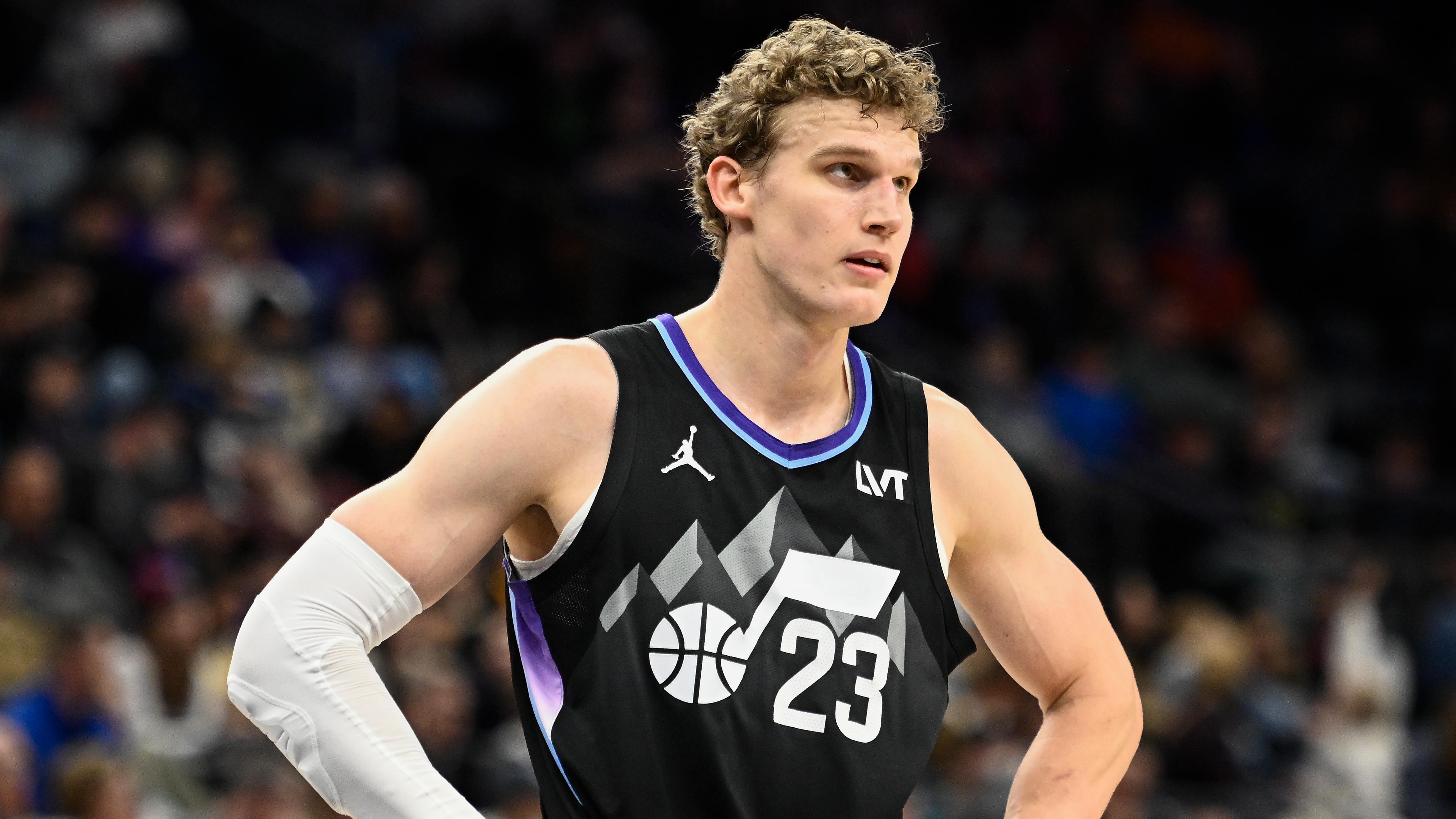 Toronto Raptors v Utah Jazz