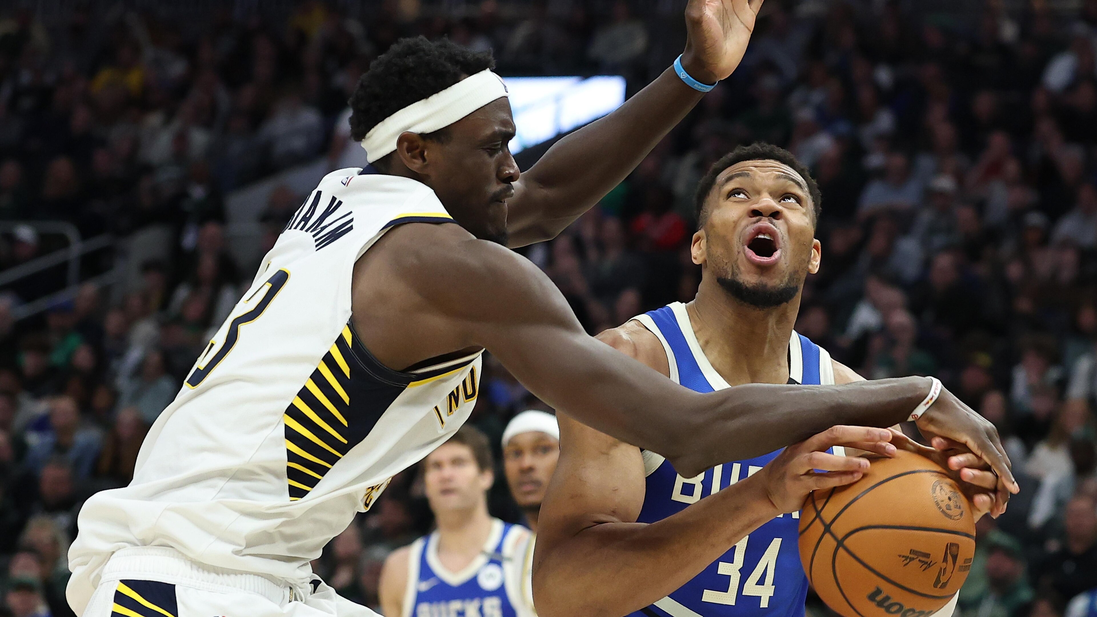 Indiana Pacers v Milwaukee Bucks Indiana Pacers v Milwaukee Bucks