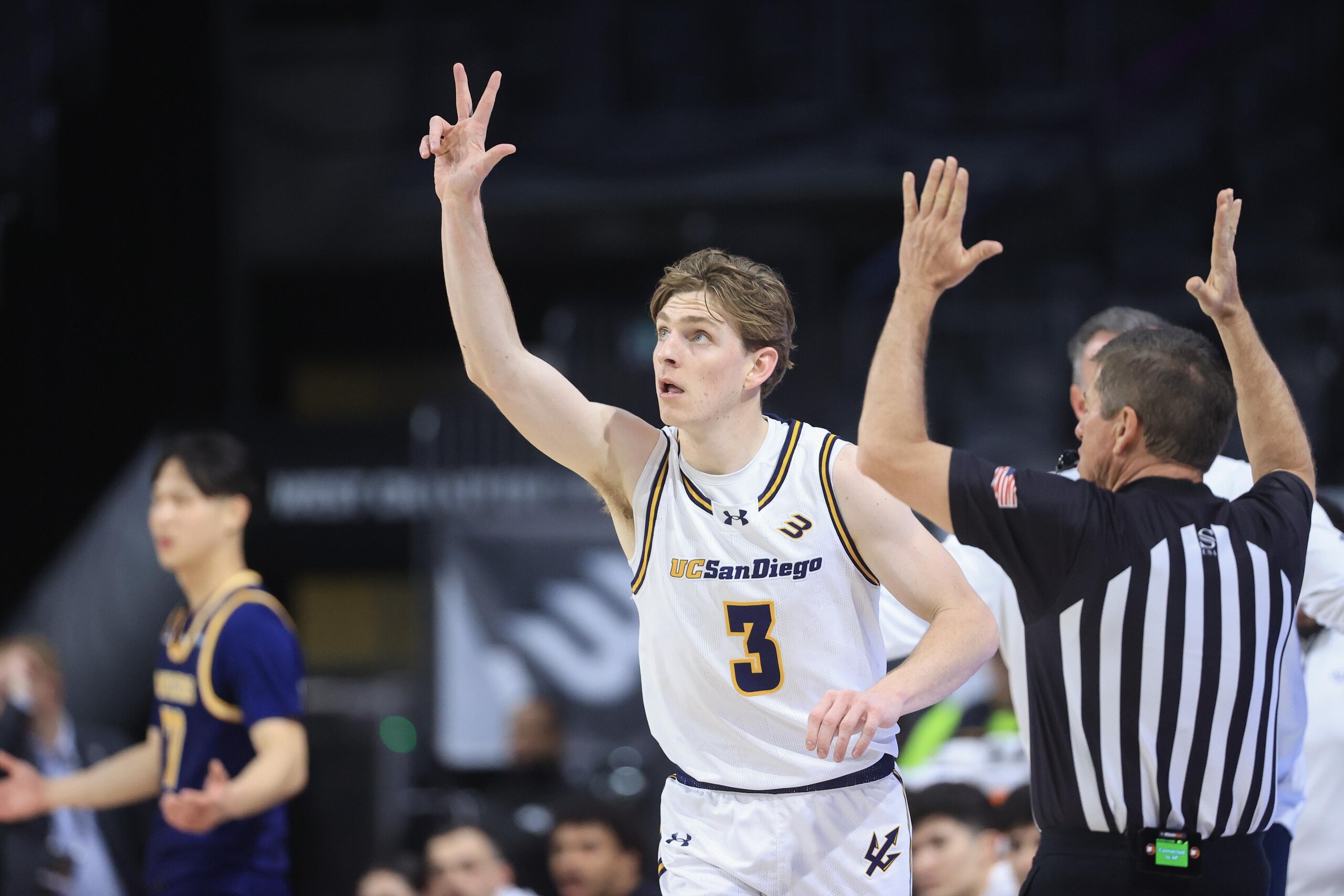 UC Irvine v UC San Diego