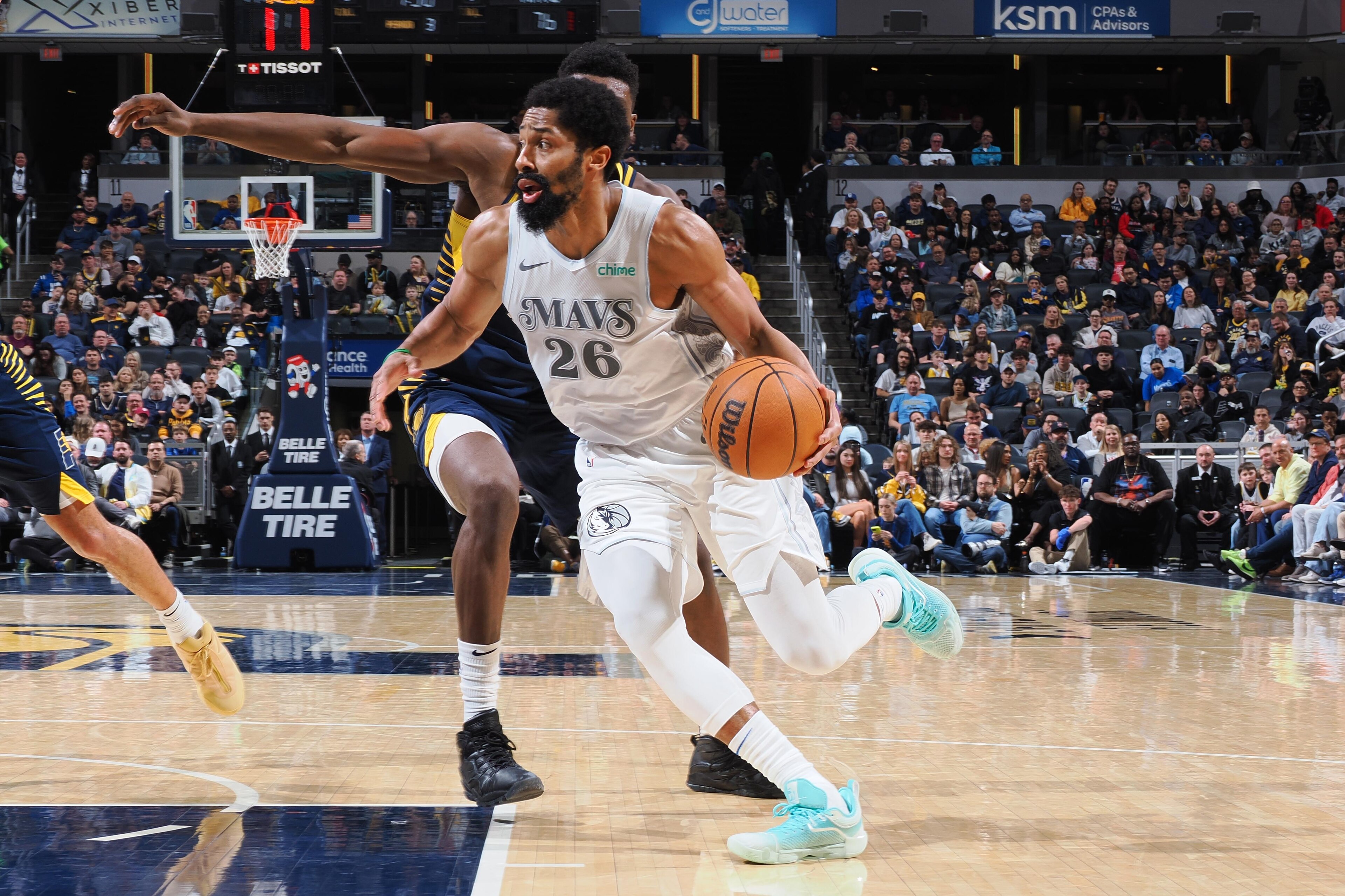 Dallas Mavericks v Indiana Pacers