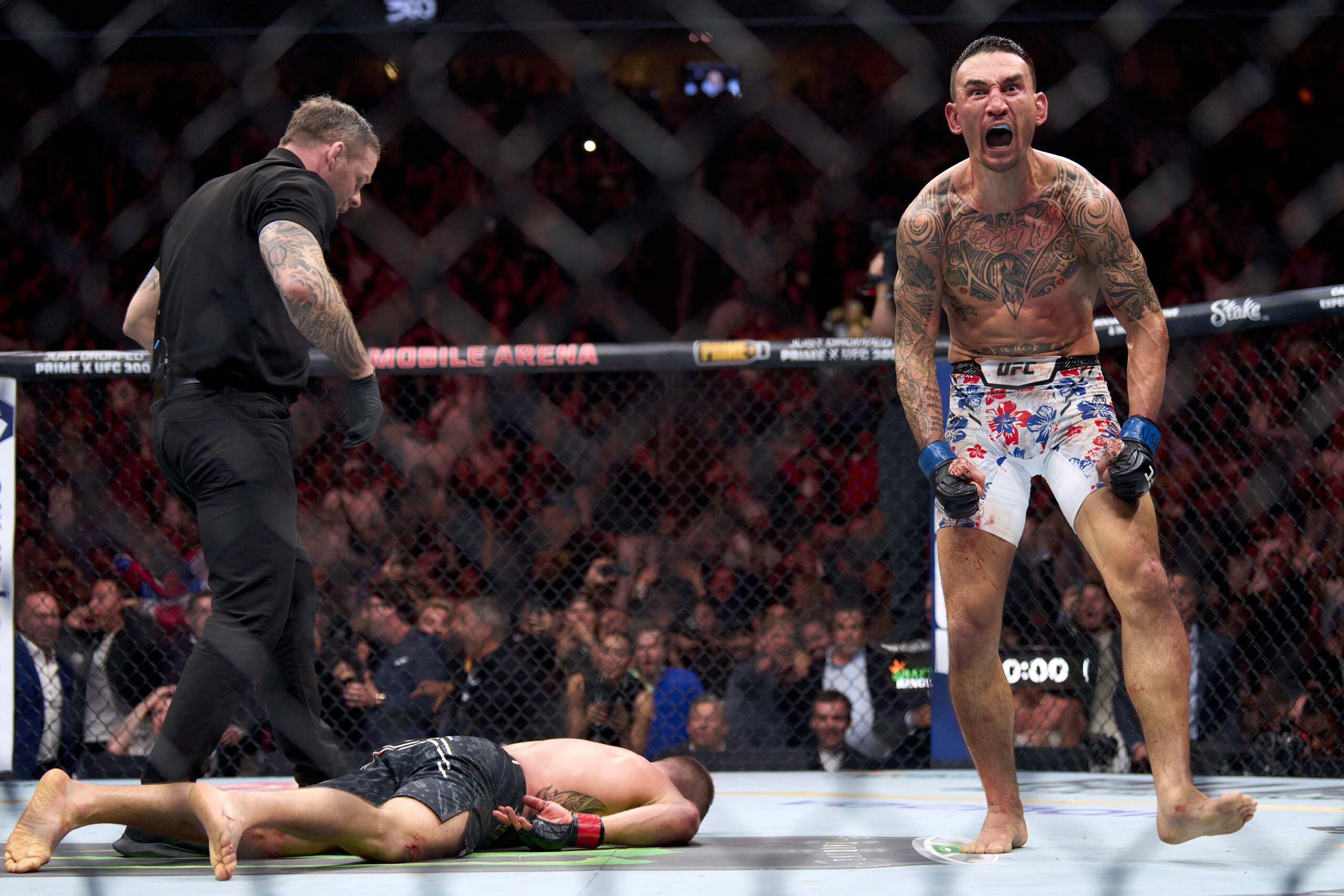 UFC 300: Holloway v Gaethje