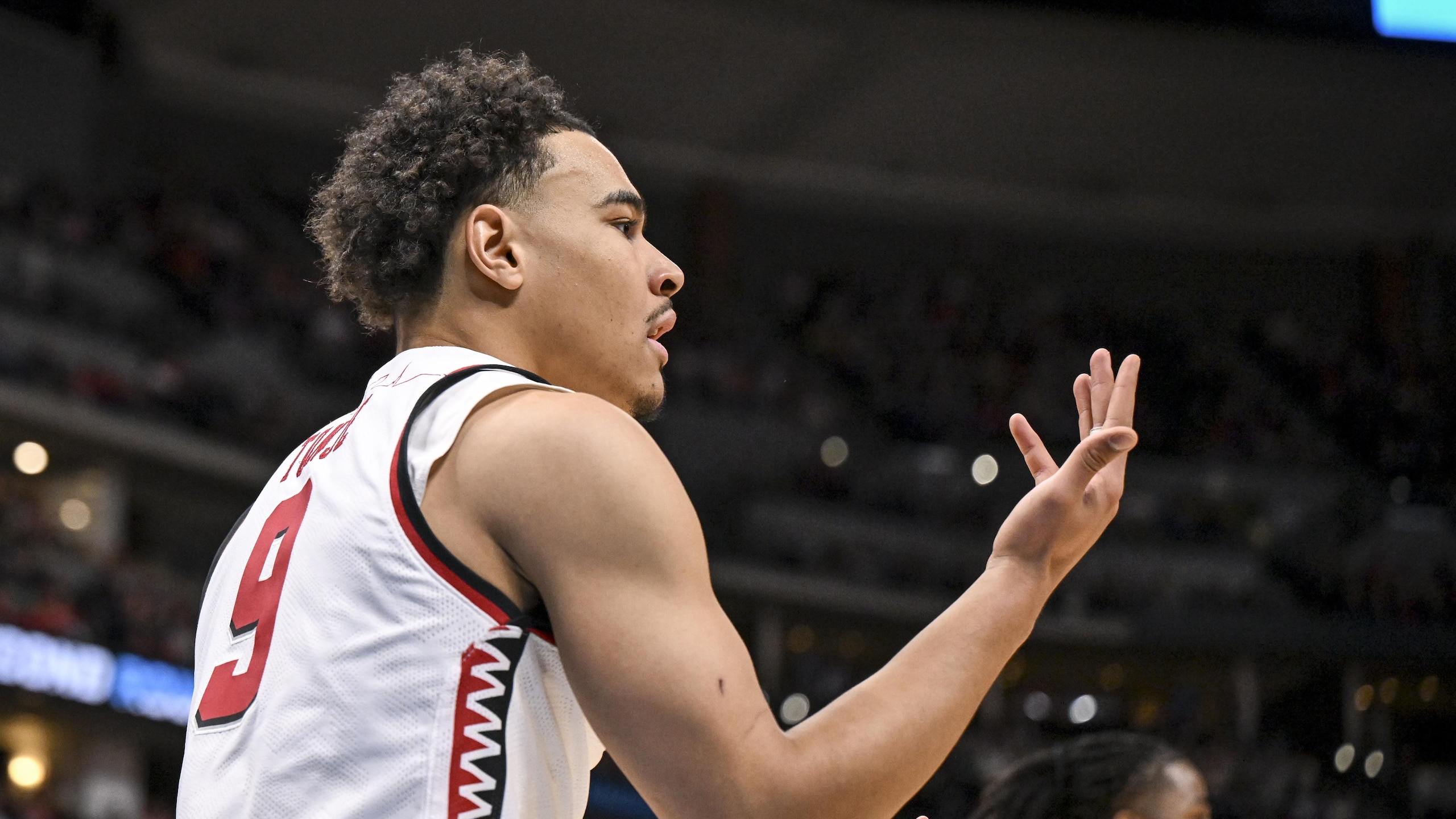 NCAA MARCH MADNESS ROUND 1 NCAA MARCH MADNESS ROUND 1