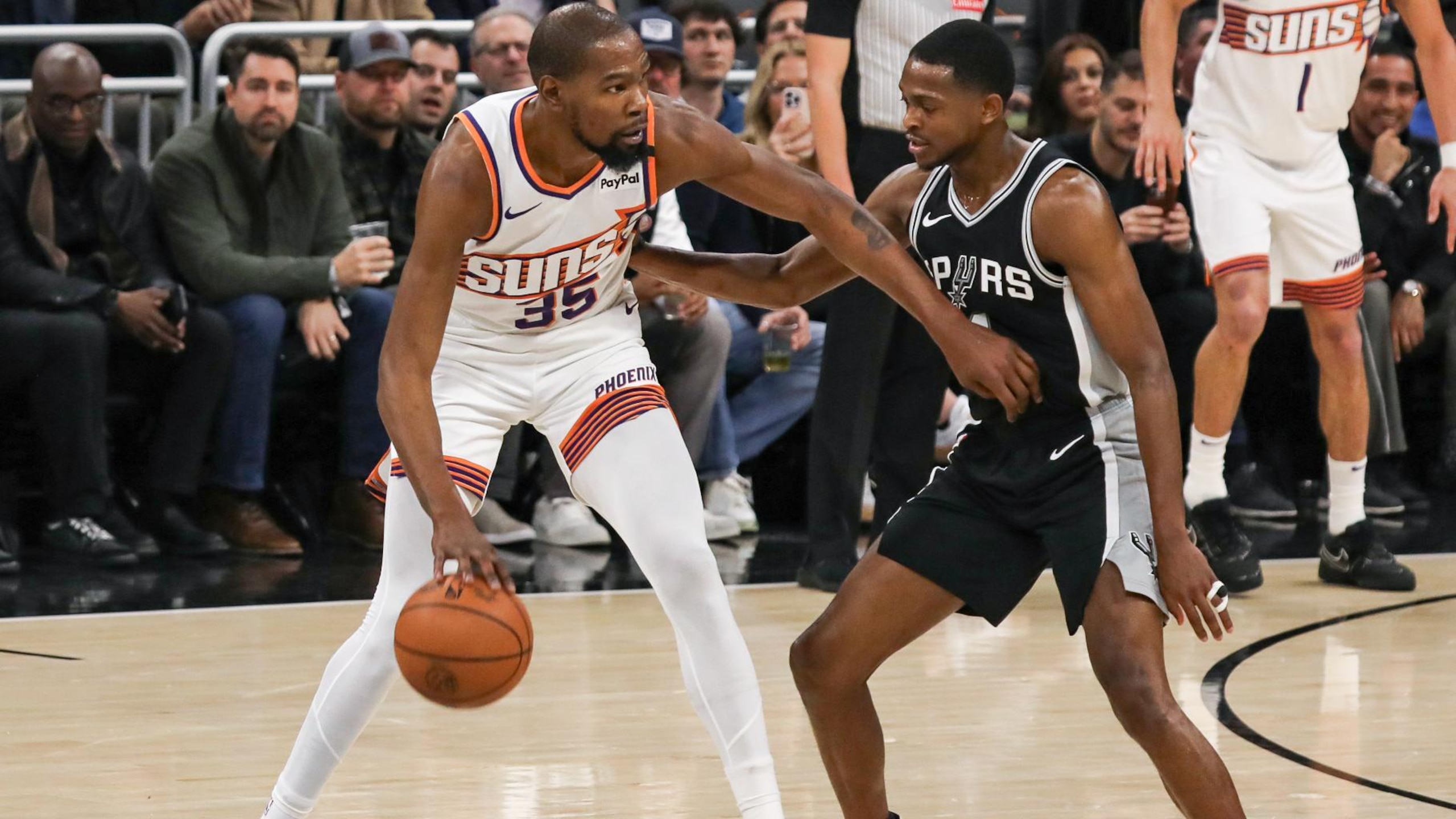Phoenix Suns v San Antonio Spurs