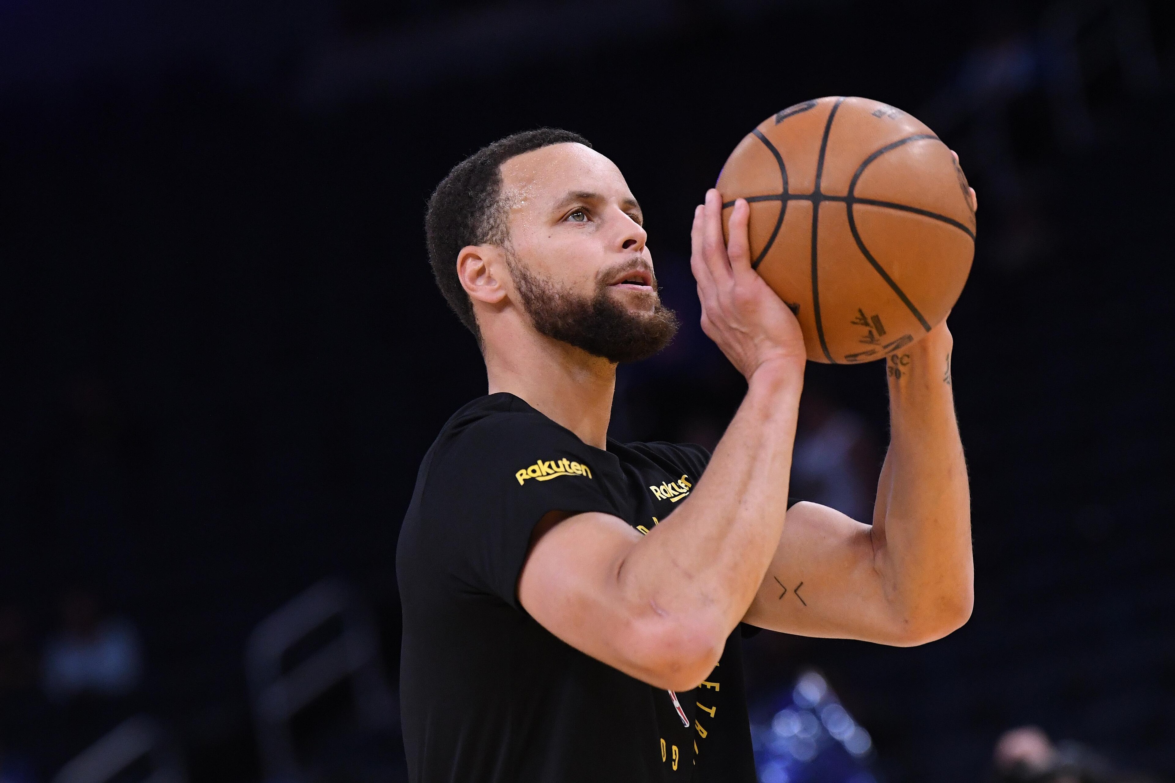 Steph Exits Game 1