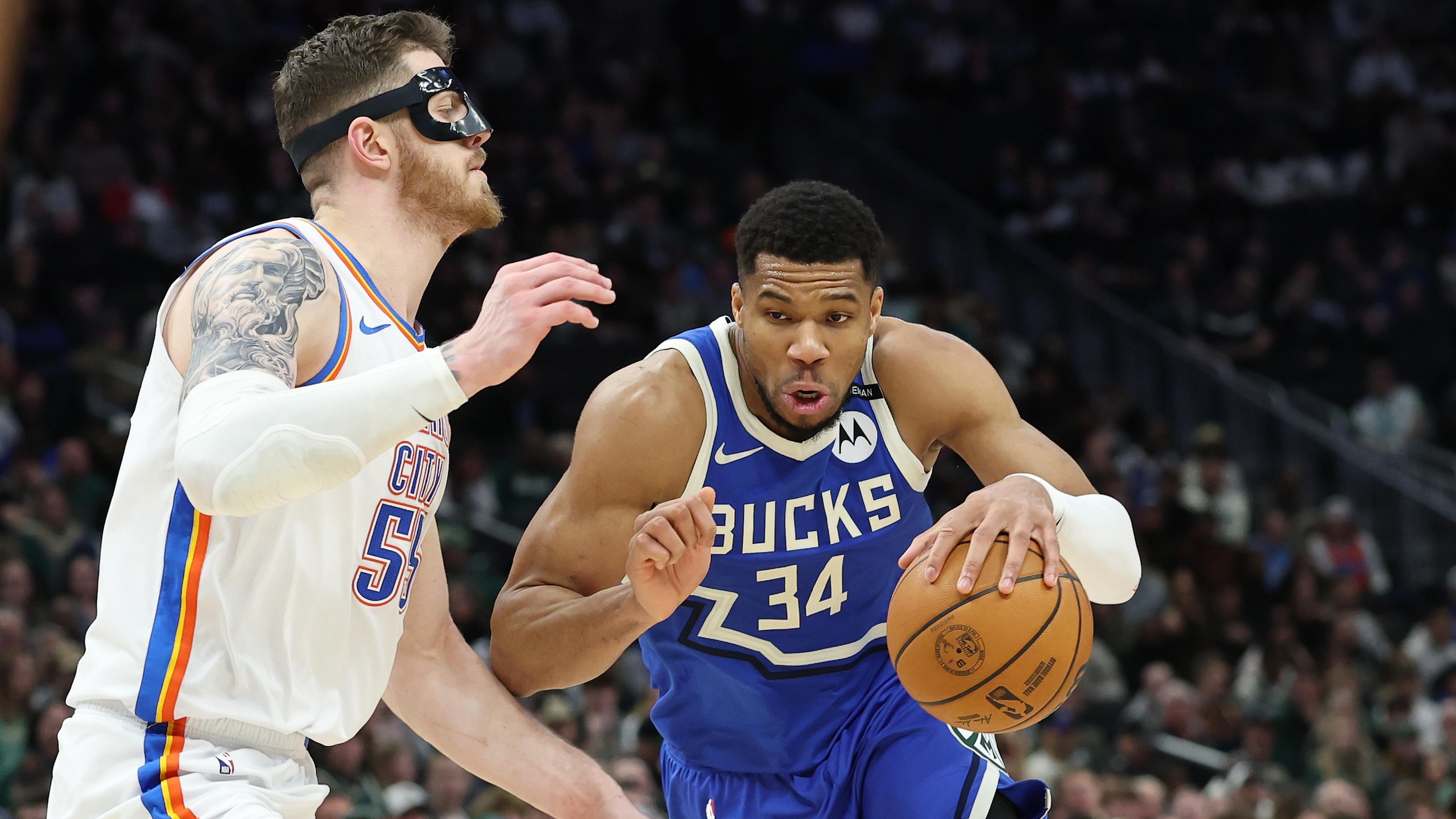 Oklahoma City Thunder v Milwaukee Bucks