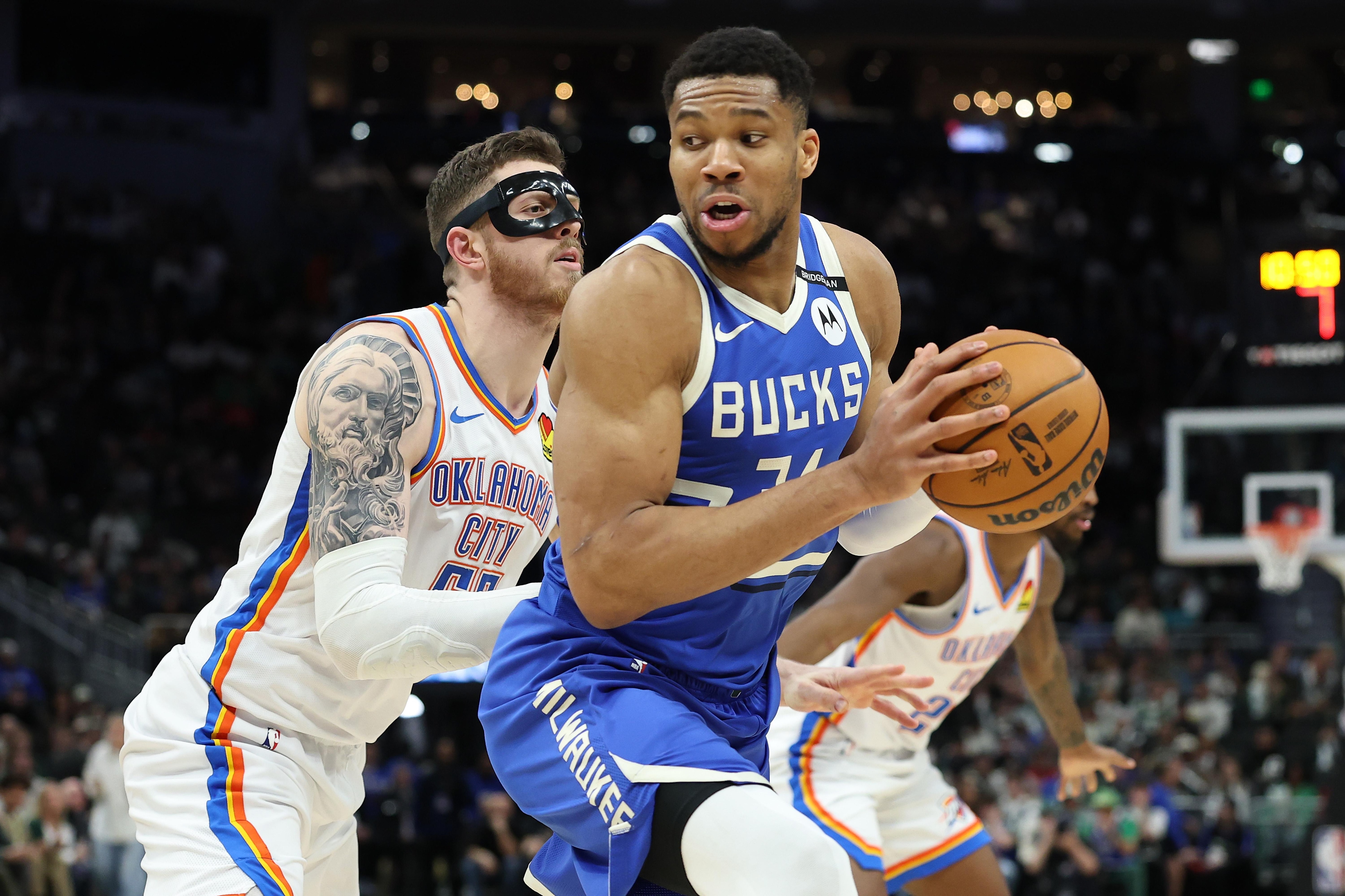 Oklahoma City Thunder v Milwaukee Bucks