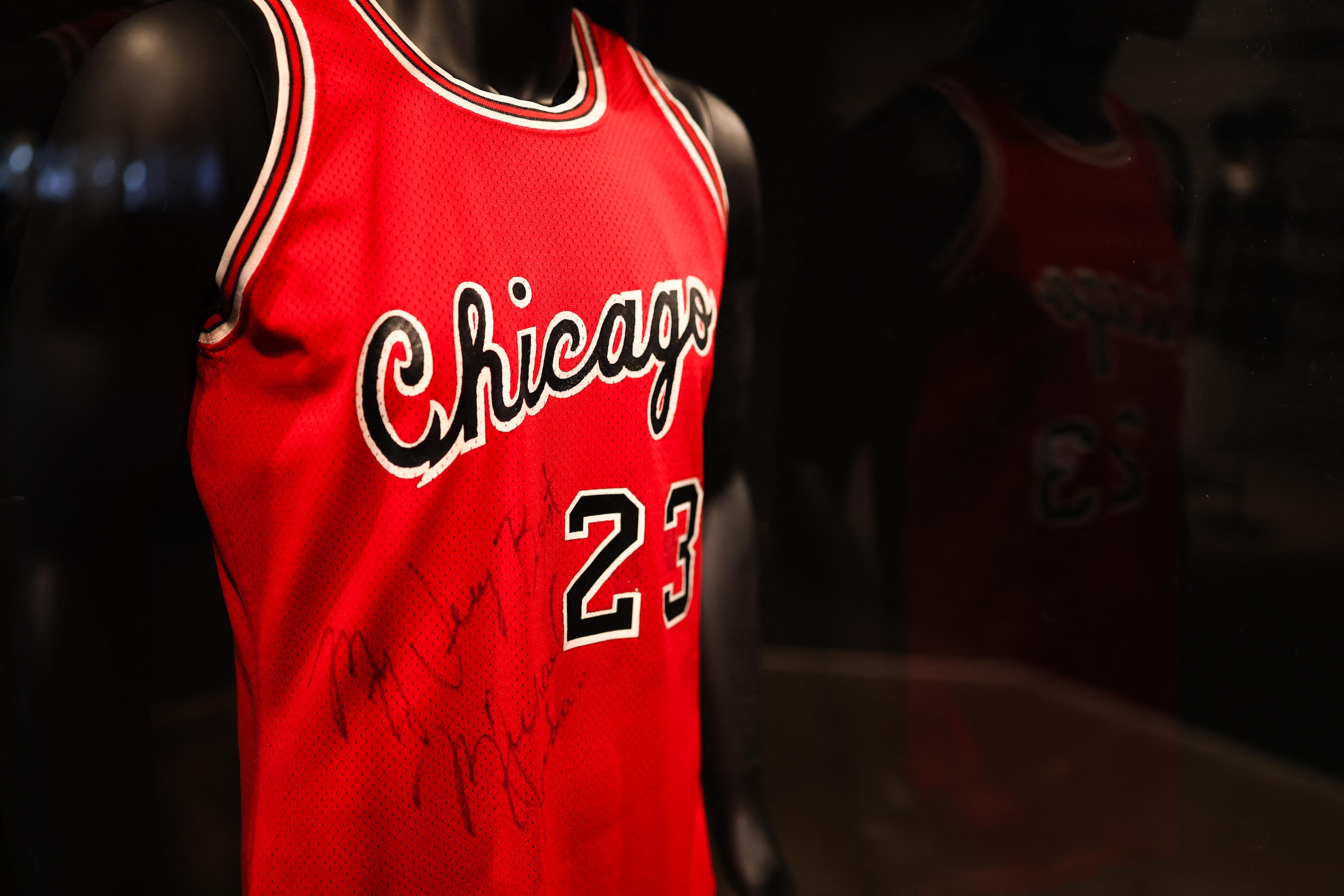 US-CELEBRITY-AUCTION-NBA-BASKETBALL US-CELEBRITY-AUCTION-NBA-BASKETBALL