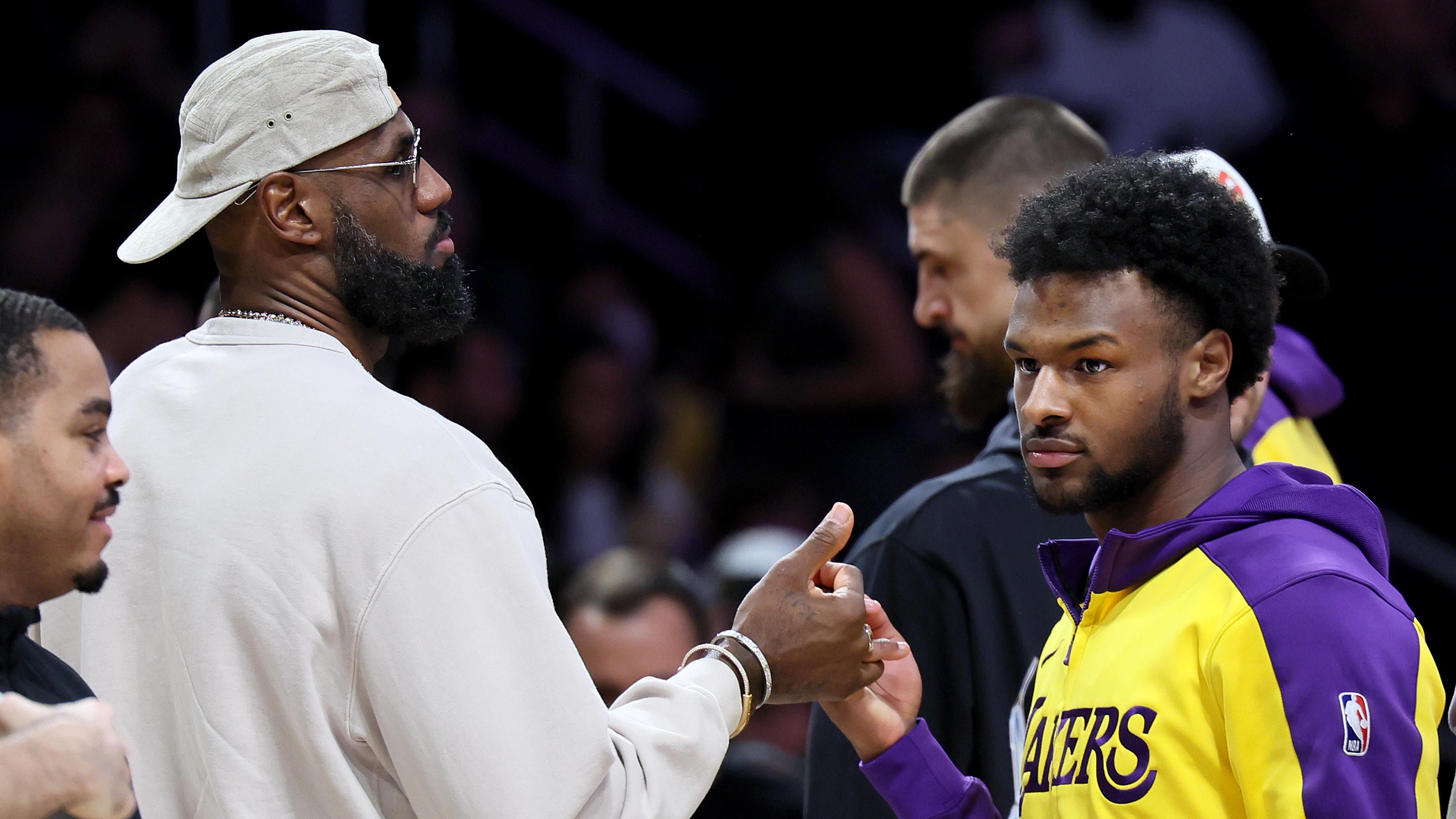 Lakers vs Bucks