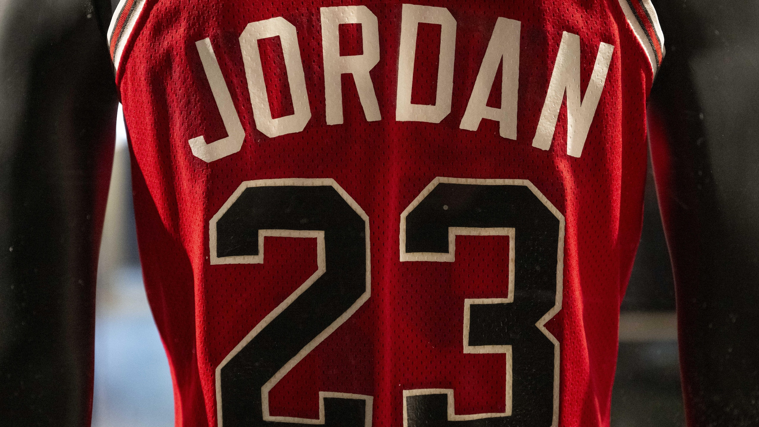 First game-worn jerseys from NBA careers of Michael Jordan and Kobe Bryant up for sale