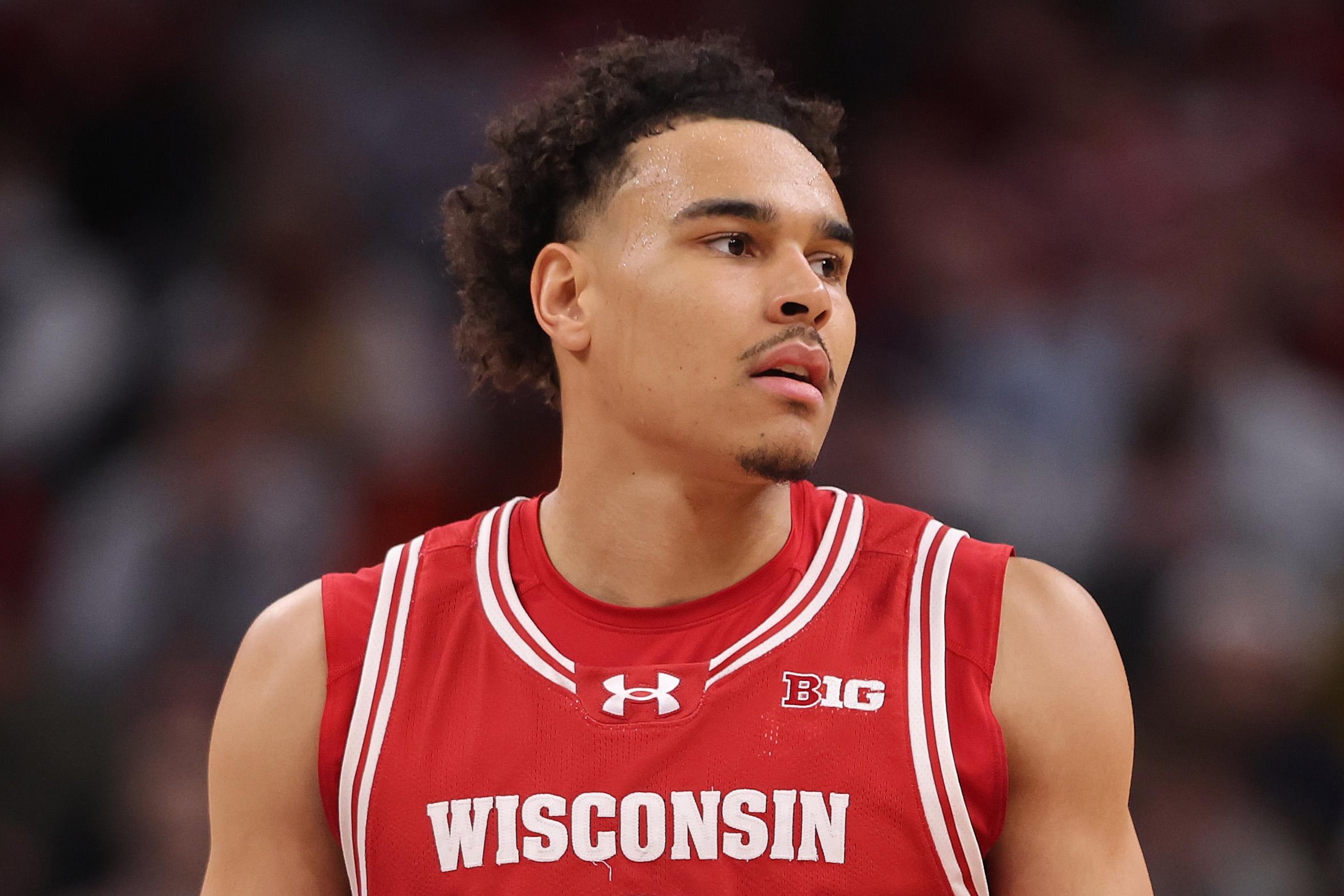 Wisconsin v Michigan