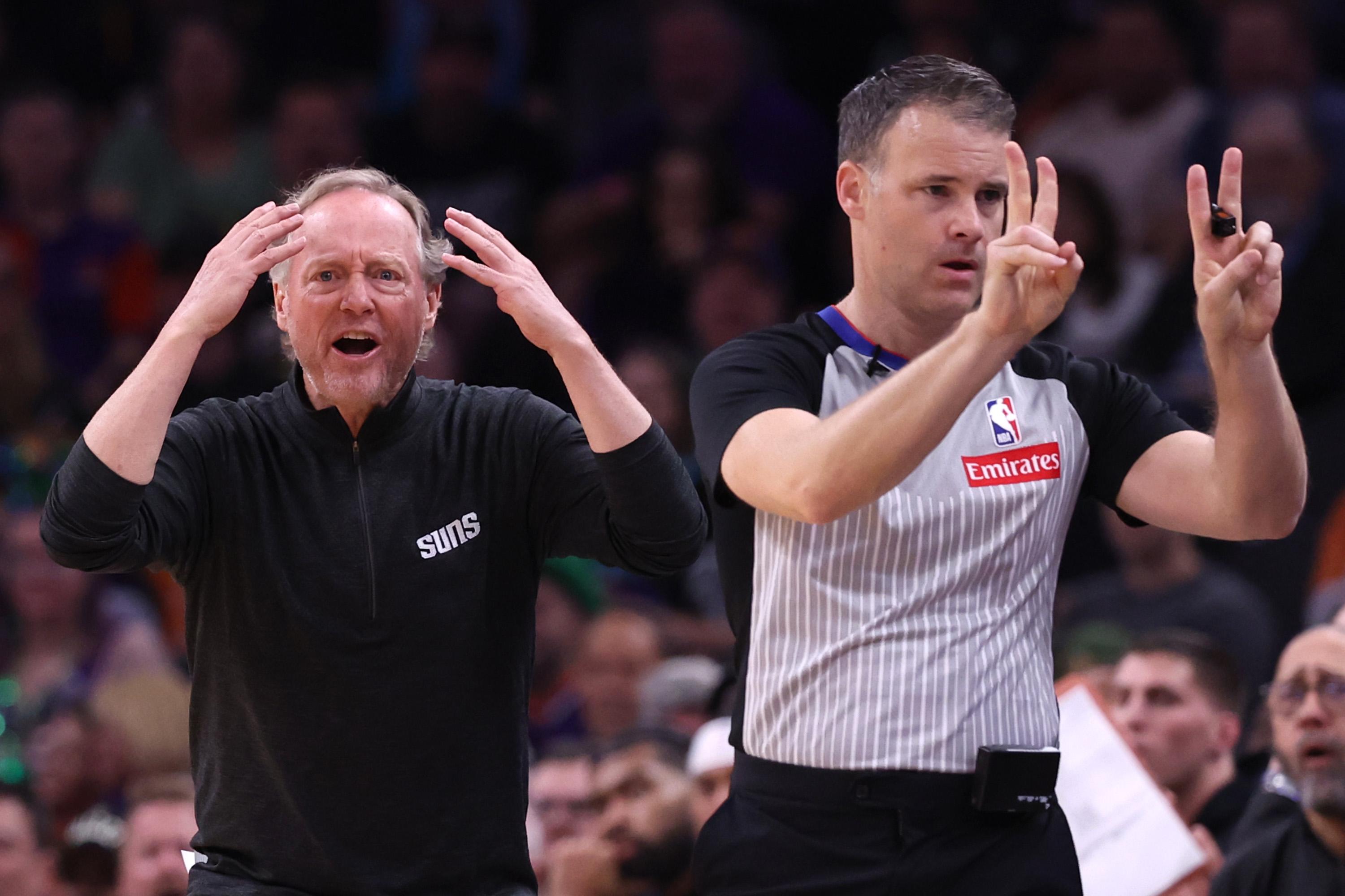 Toronto Raptors v Phoenix Suns