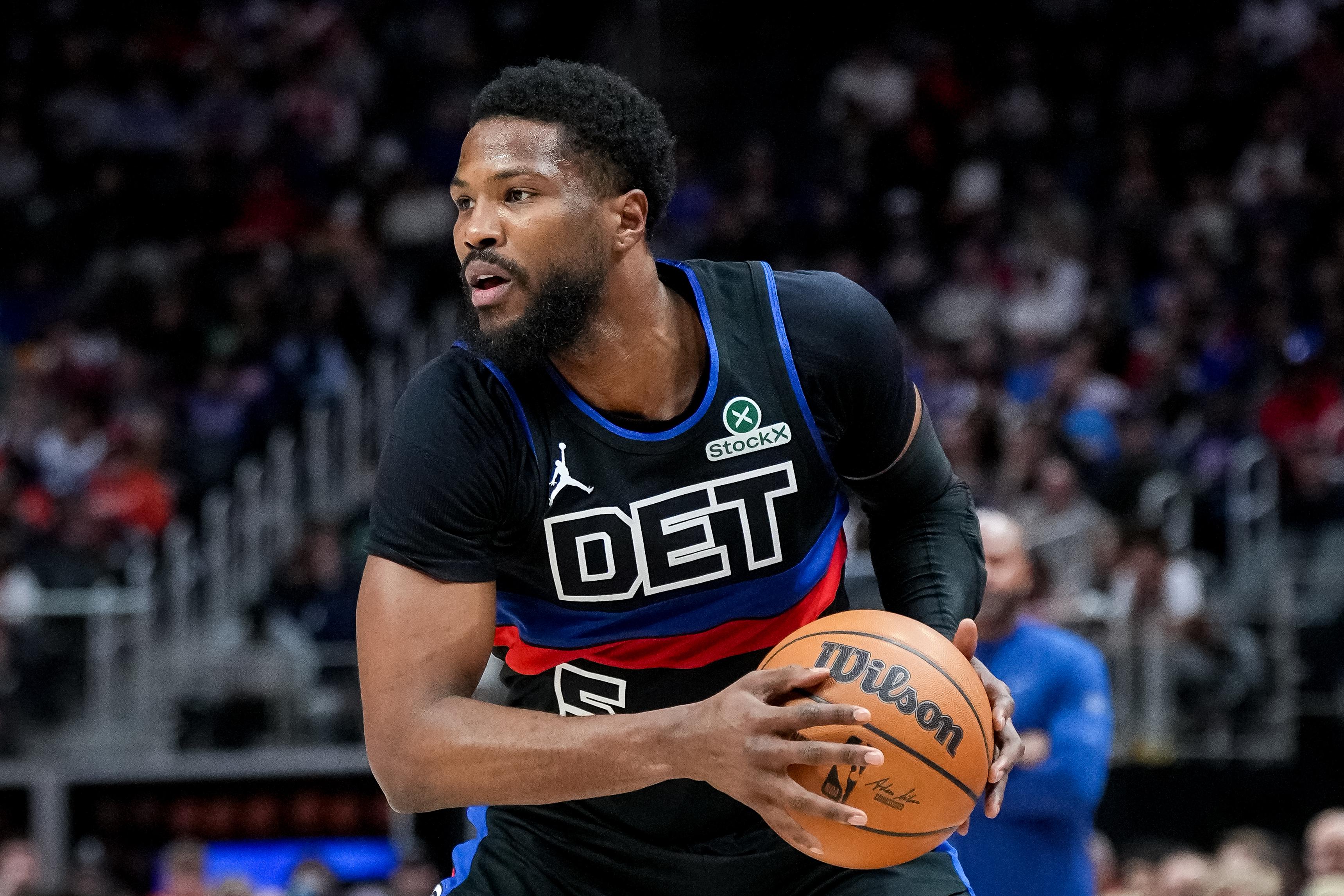 Oklahoma City Thunder v Detroit Pistons