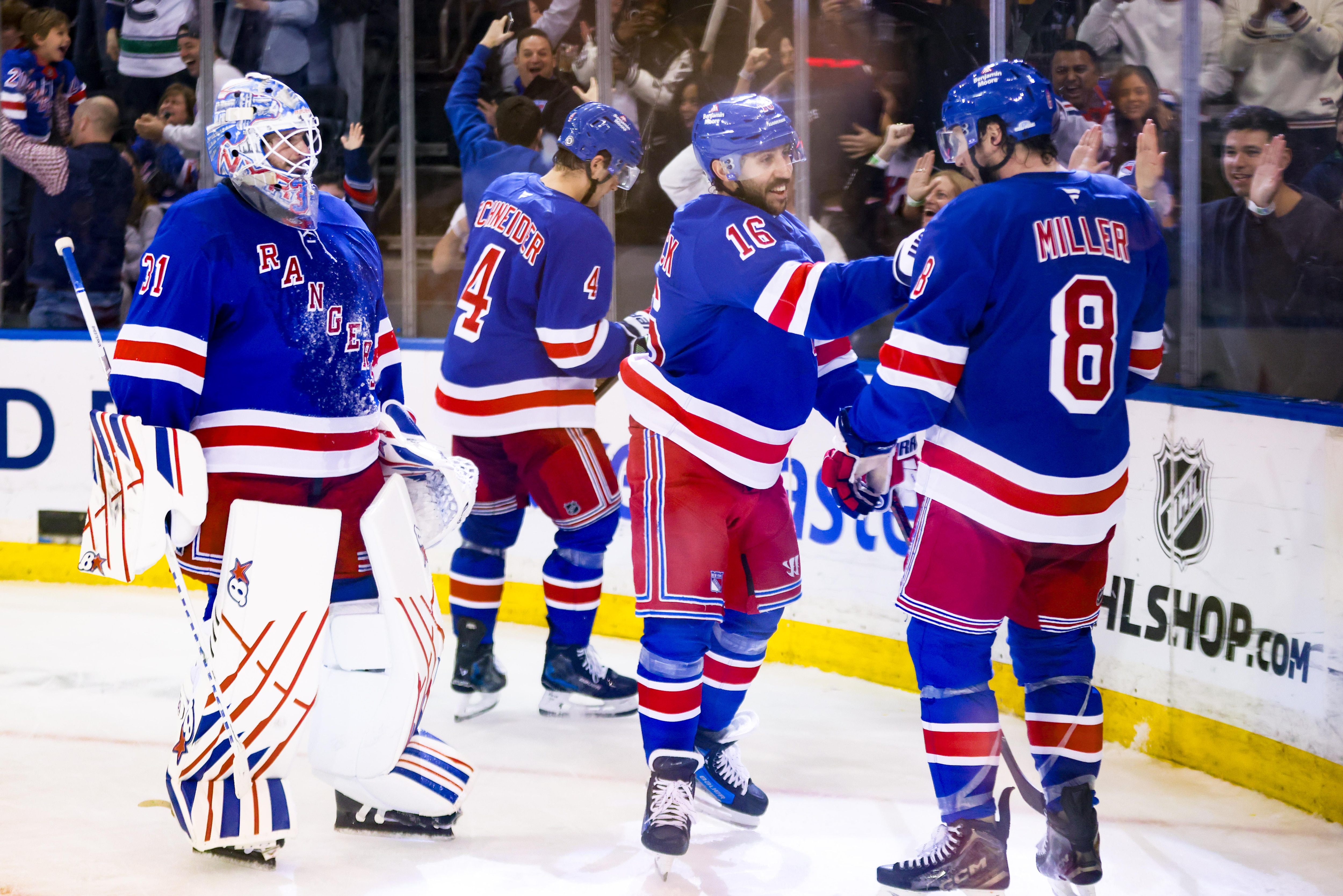 NHL: MAR 22 Canucks at Rangers