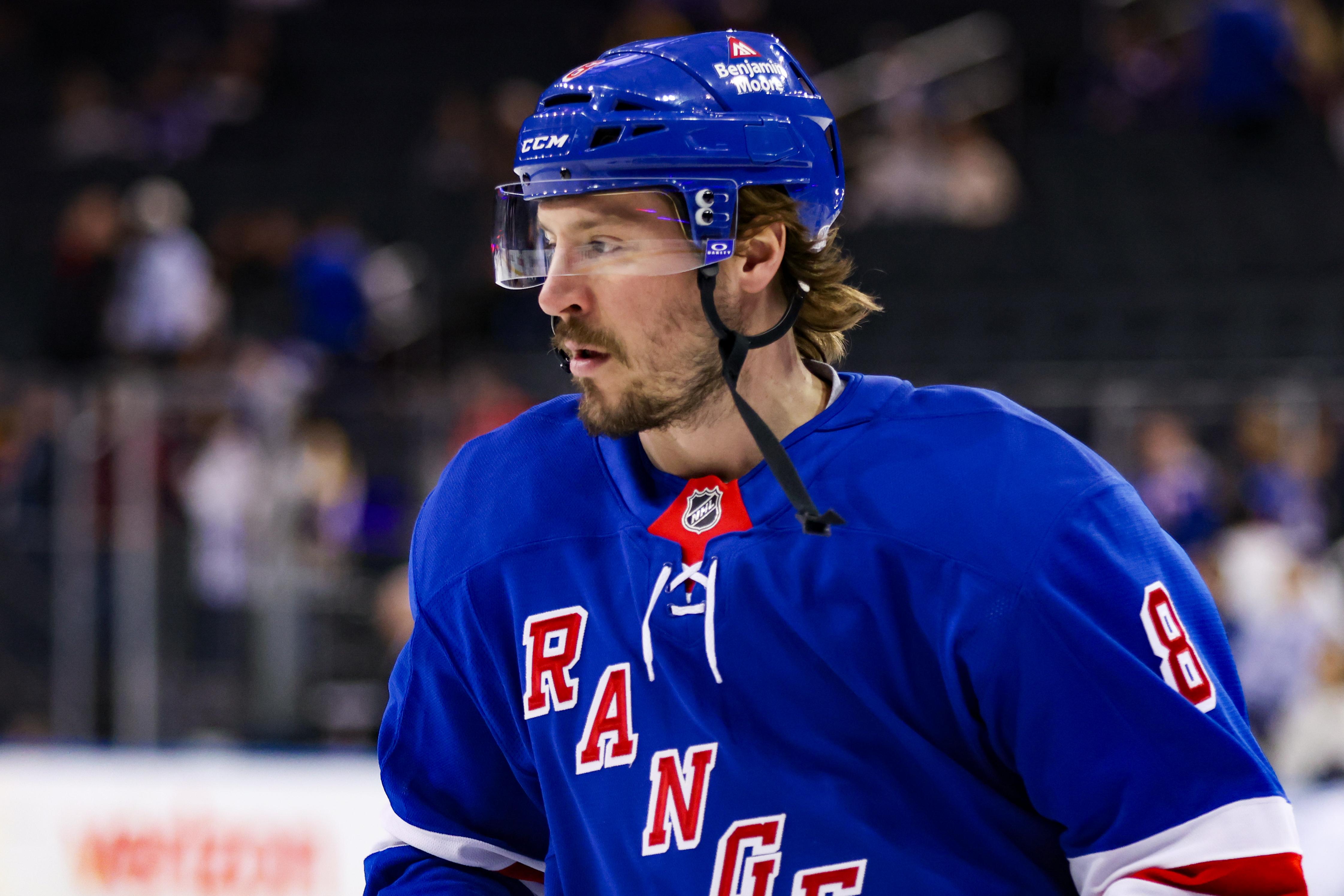 NHL: MAR 22 Canucks at Rangers