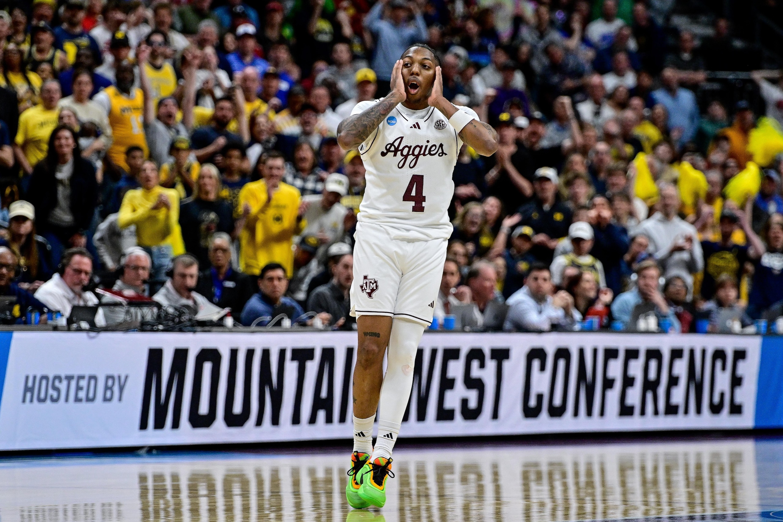 Michigan v Texas A&M