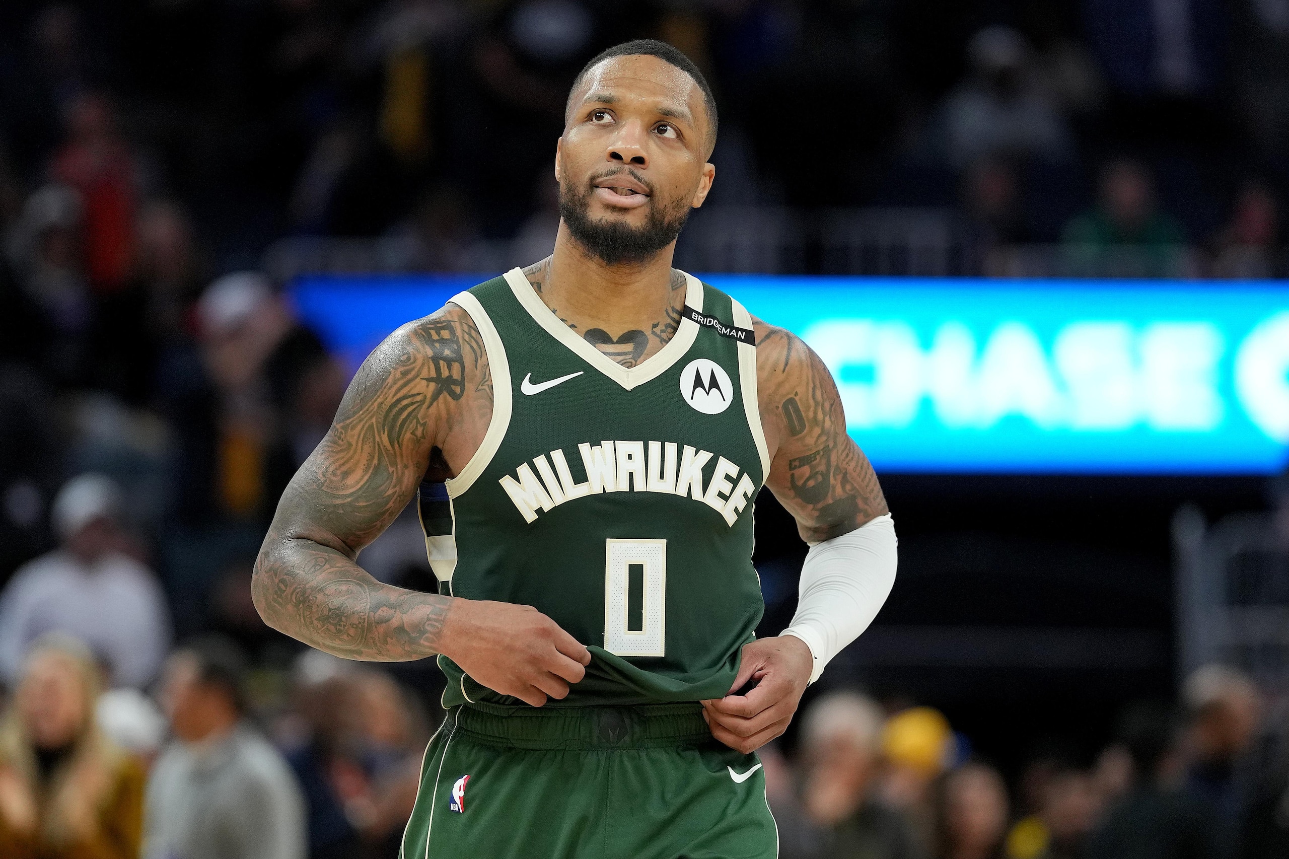 Milwaukee Bucks v Golden State Warriors Milwaukee Bucks v Golden State Warriors