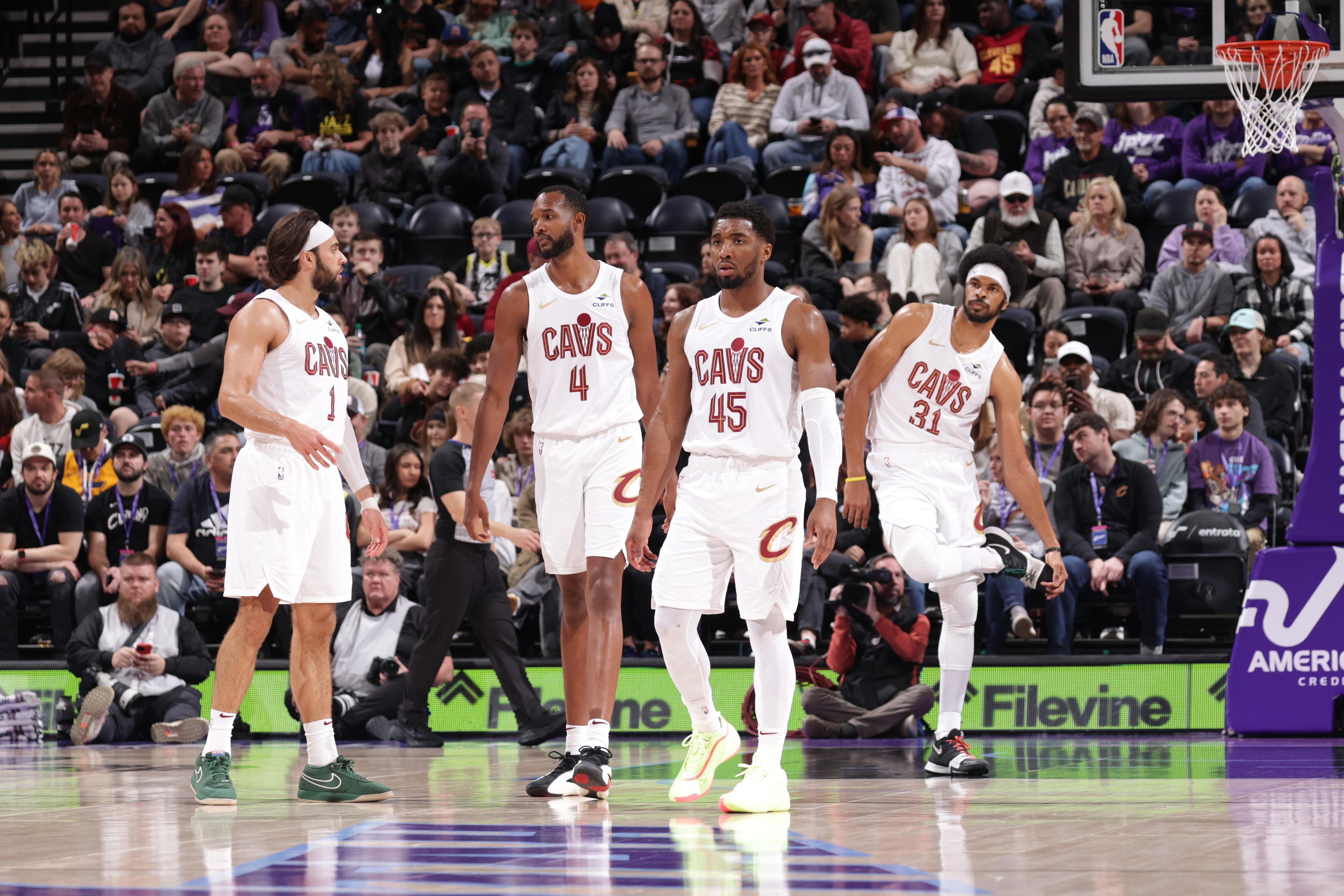 Cleveland Cavaliers v Utah Jazz