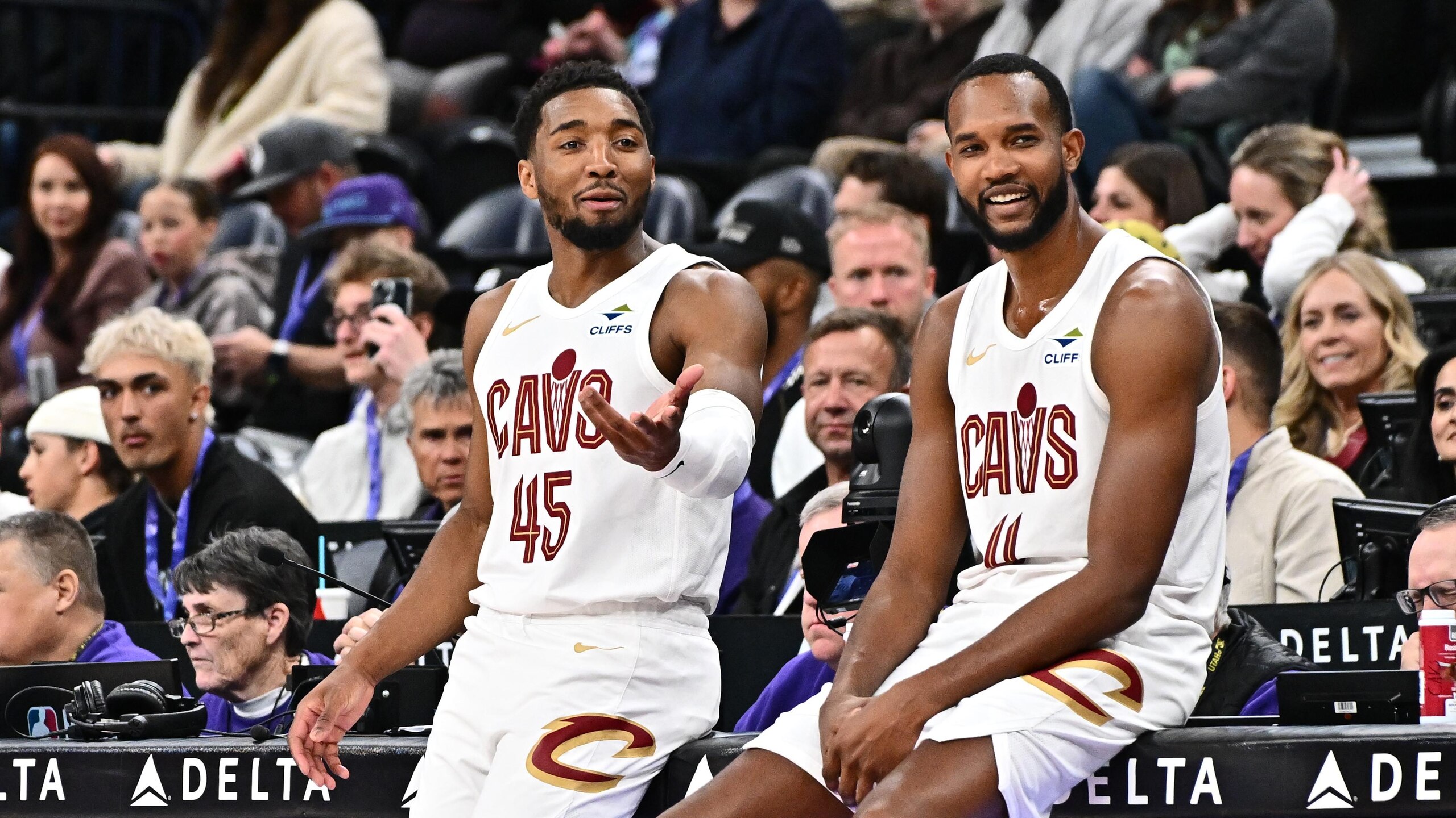 Cleveland Cavaliers v Utah Jazz