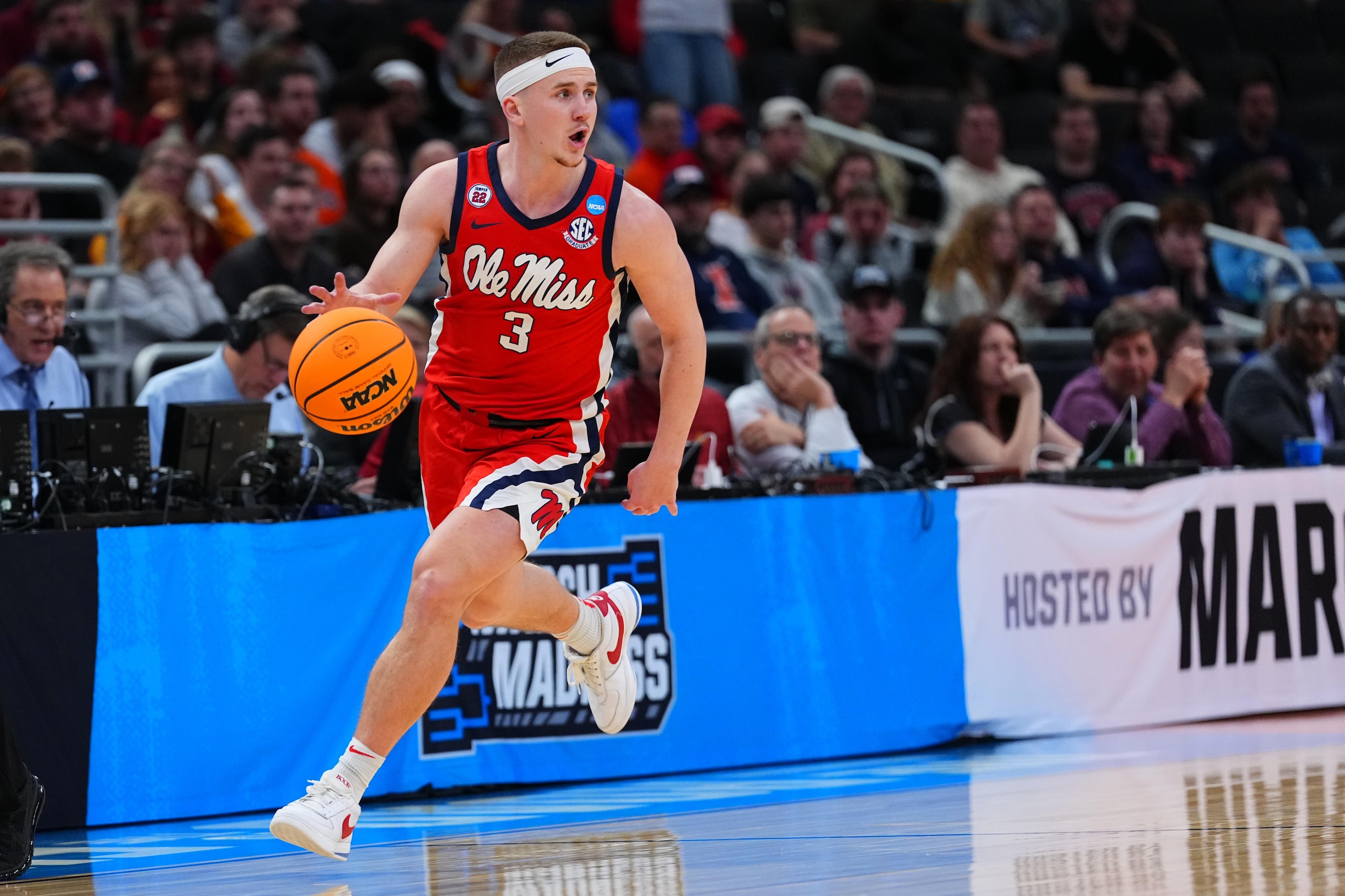 NCAA Men's Basketball Tournament - Second Round - Milwaukee NCAA Men's Basketball Tournament - Second Round - Milwaukee