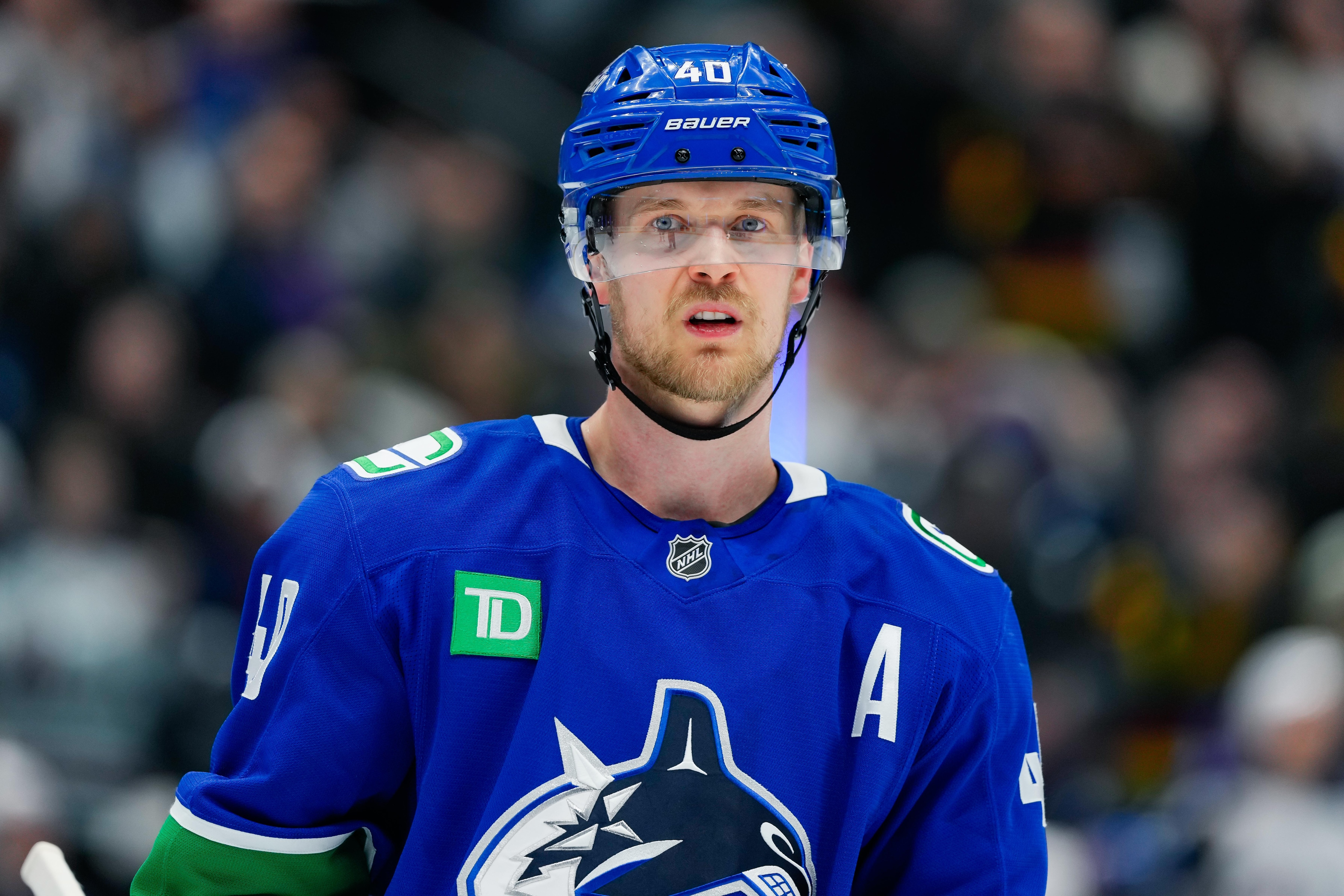 Winnipeg Jets v Vancouver Canucks