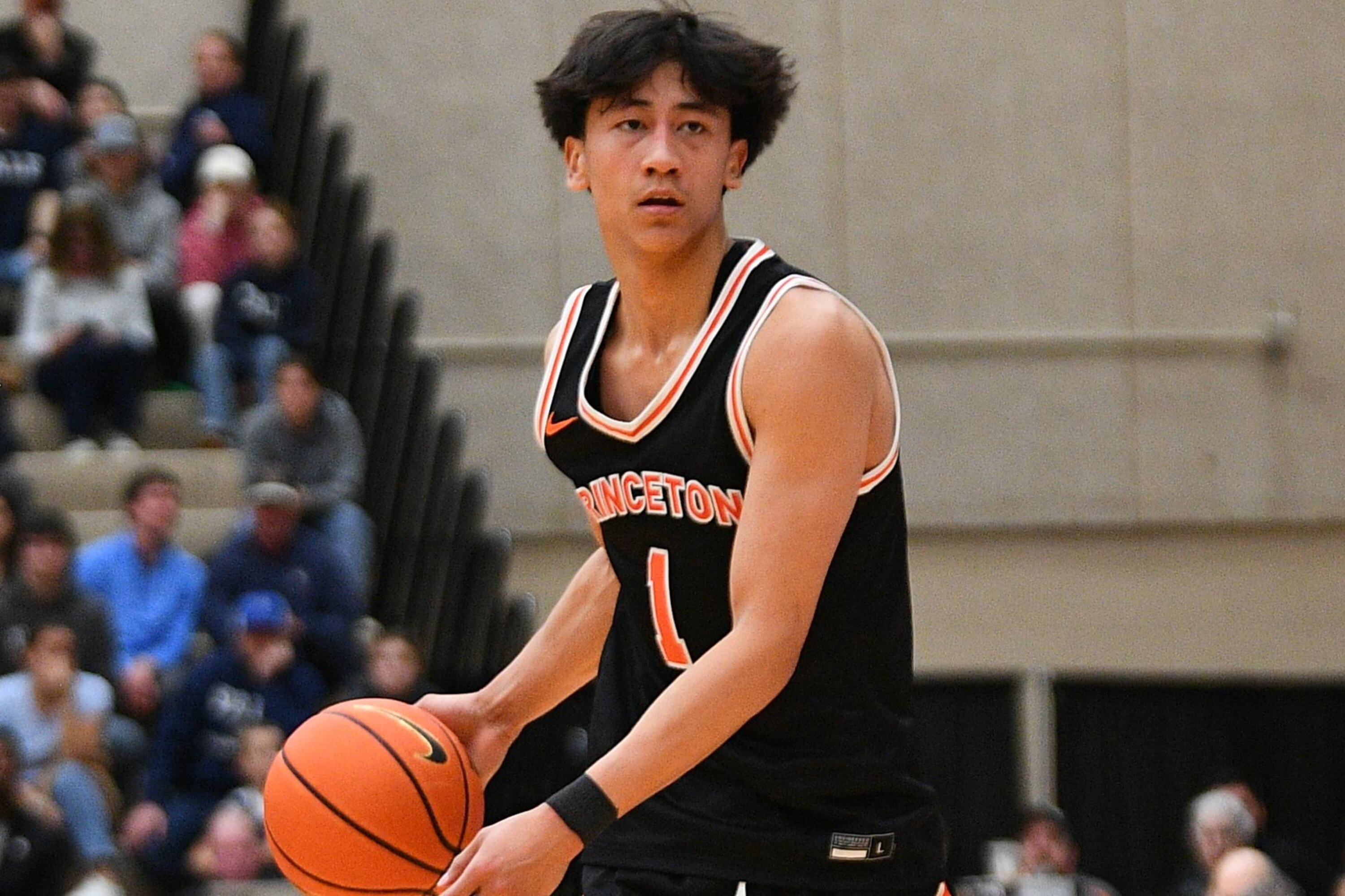 Xaivian Lee Reportedly Set to Earn $6M Through NIL, Shoe Contracts at Florida