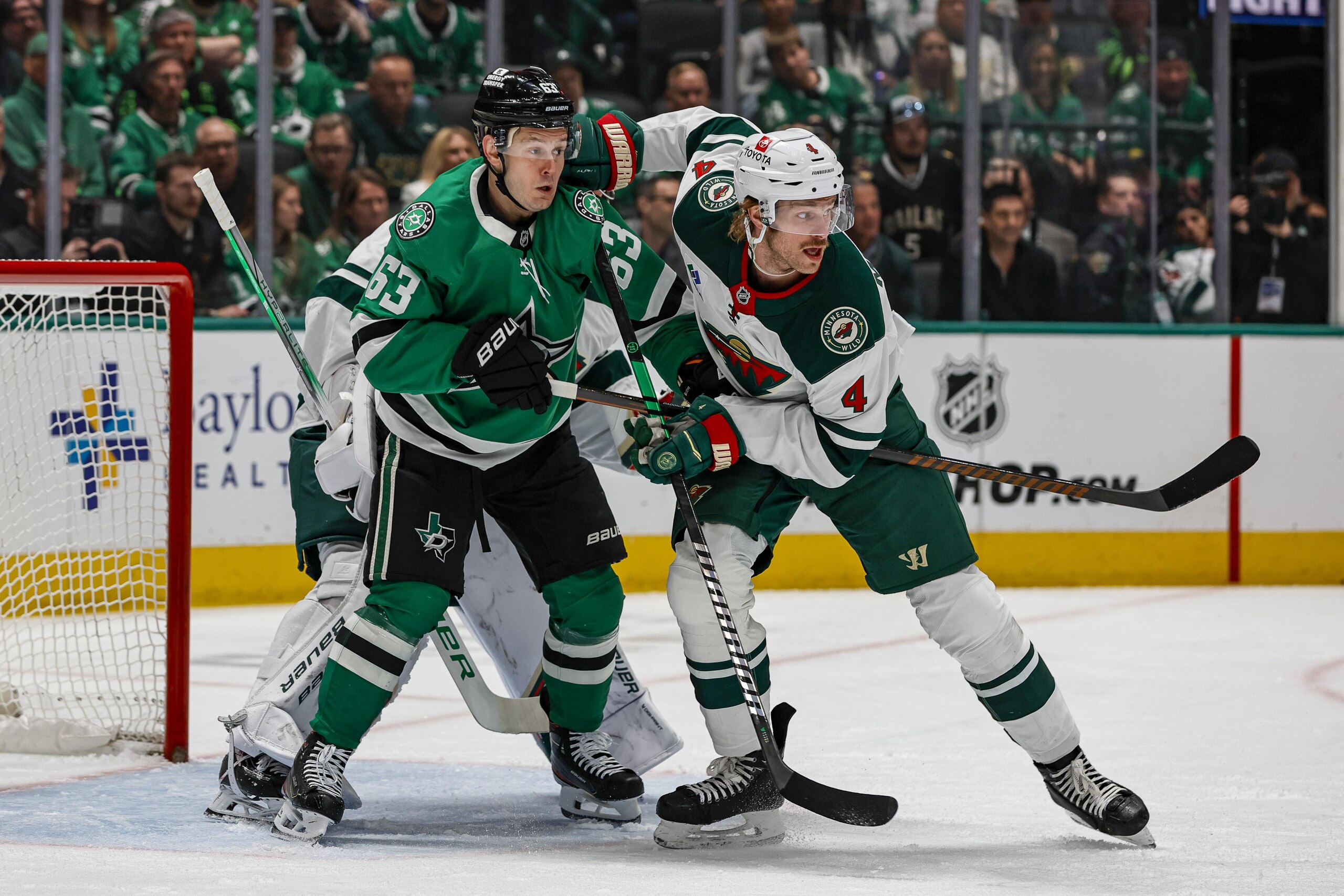 NHL: MAR 24 Wild at Stars