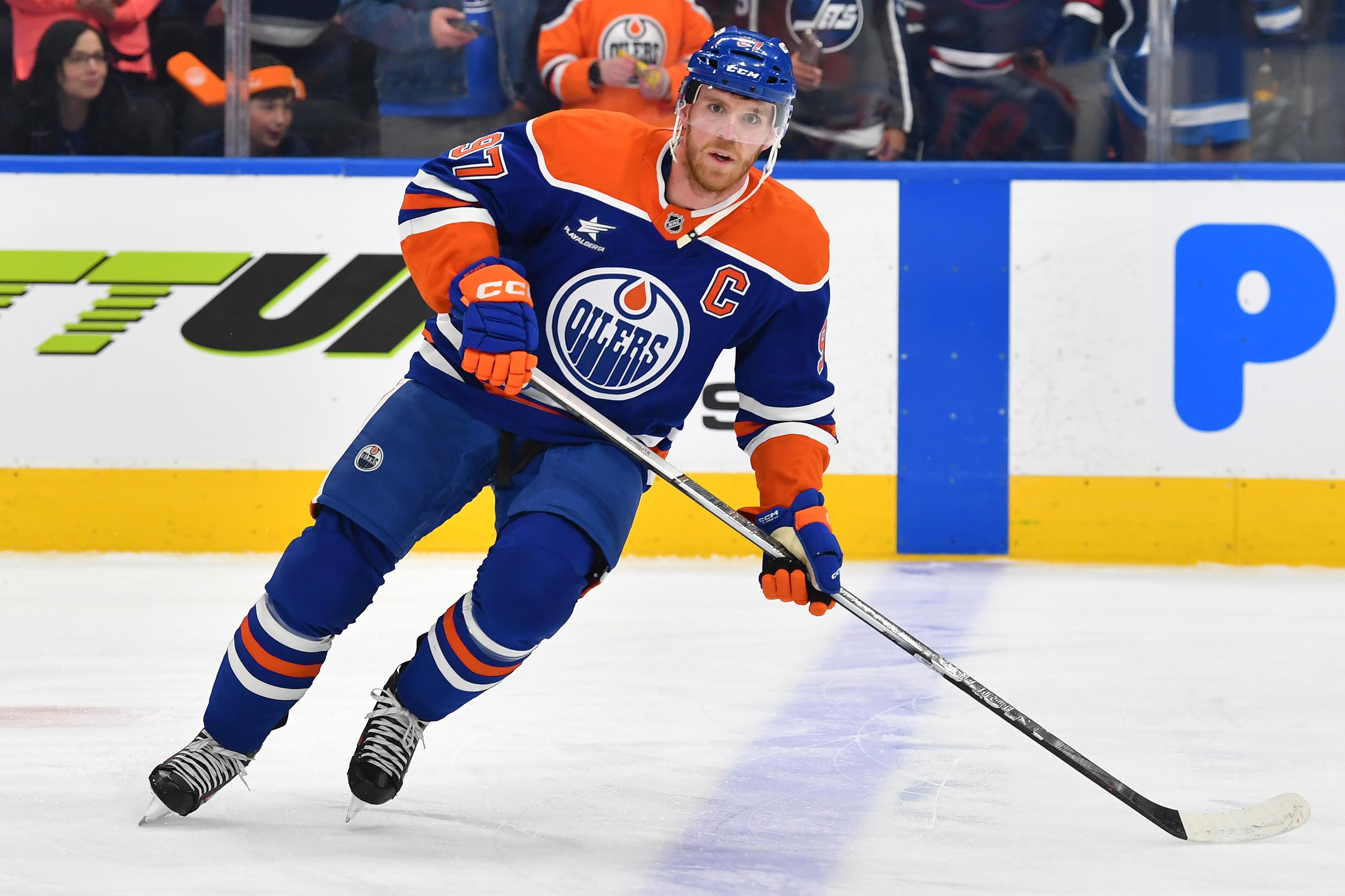 Winnipeg Jets v Edmonton Oilers Winnipeg Jets v Edmonton Oilers