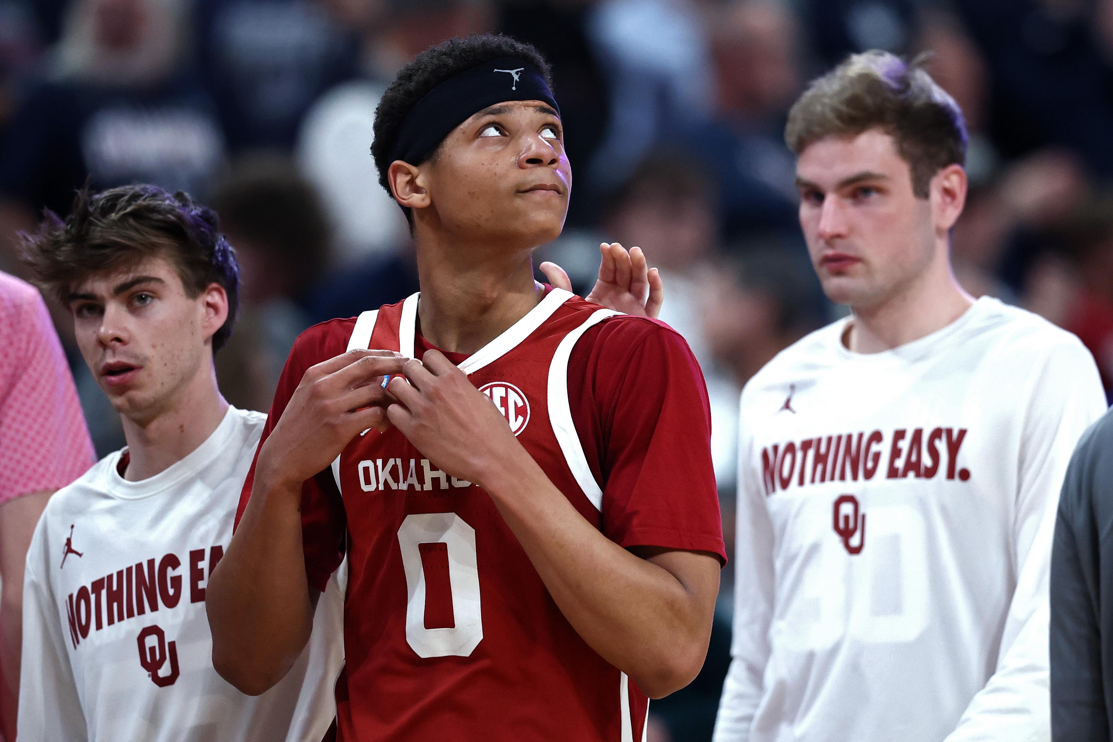 Oklahoma v UConn