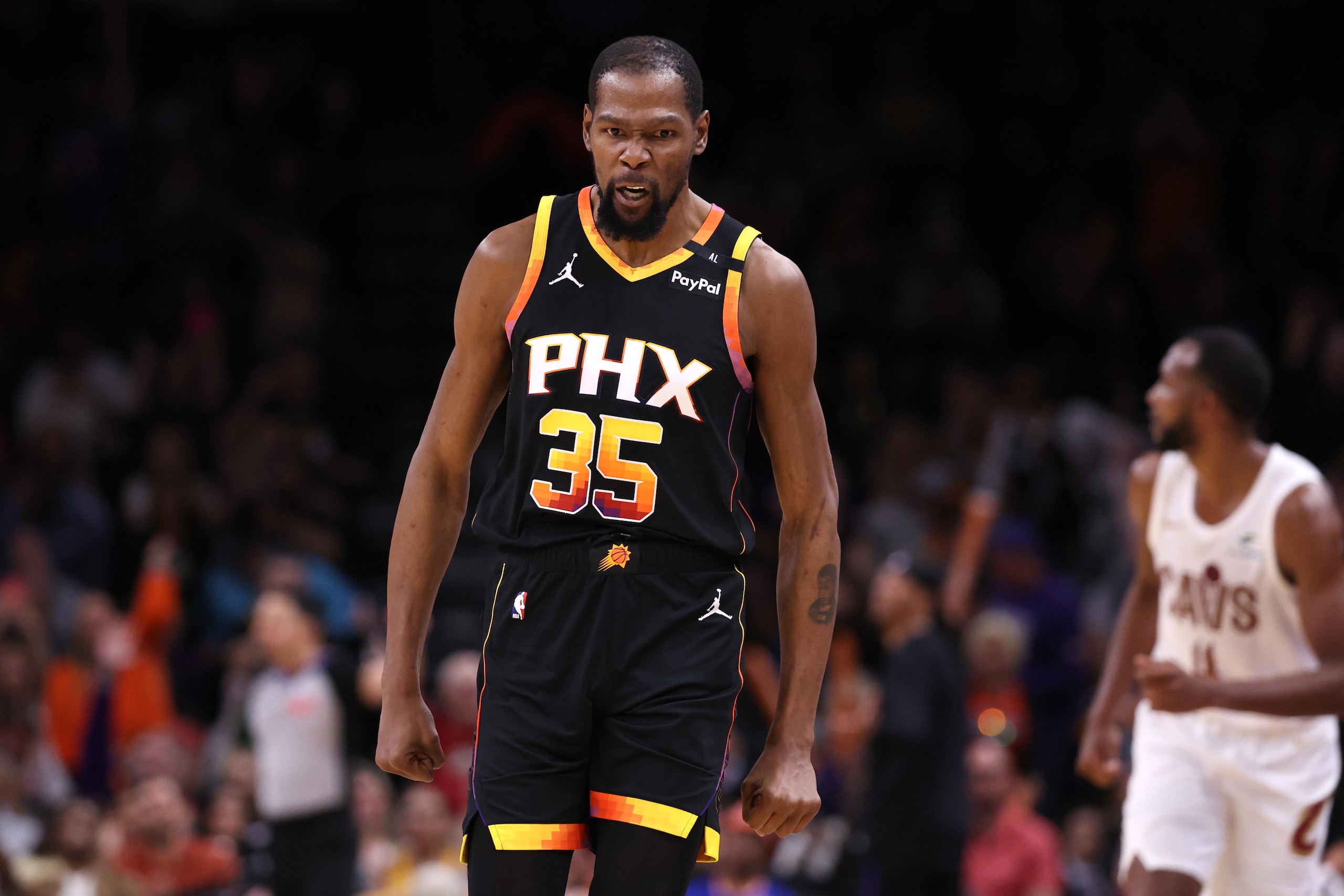 Cleveland Cavaliers v Phoenix Suns Cleveland Cavaliers v Phoenix Suns