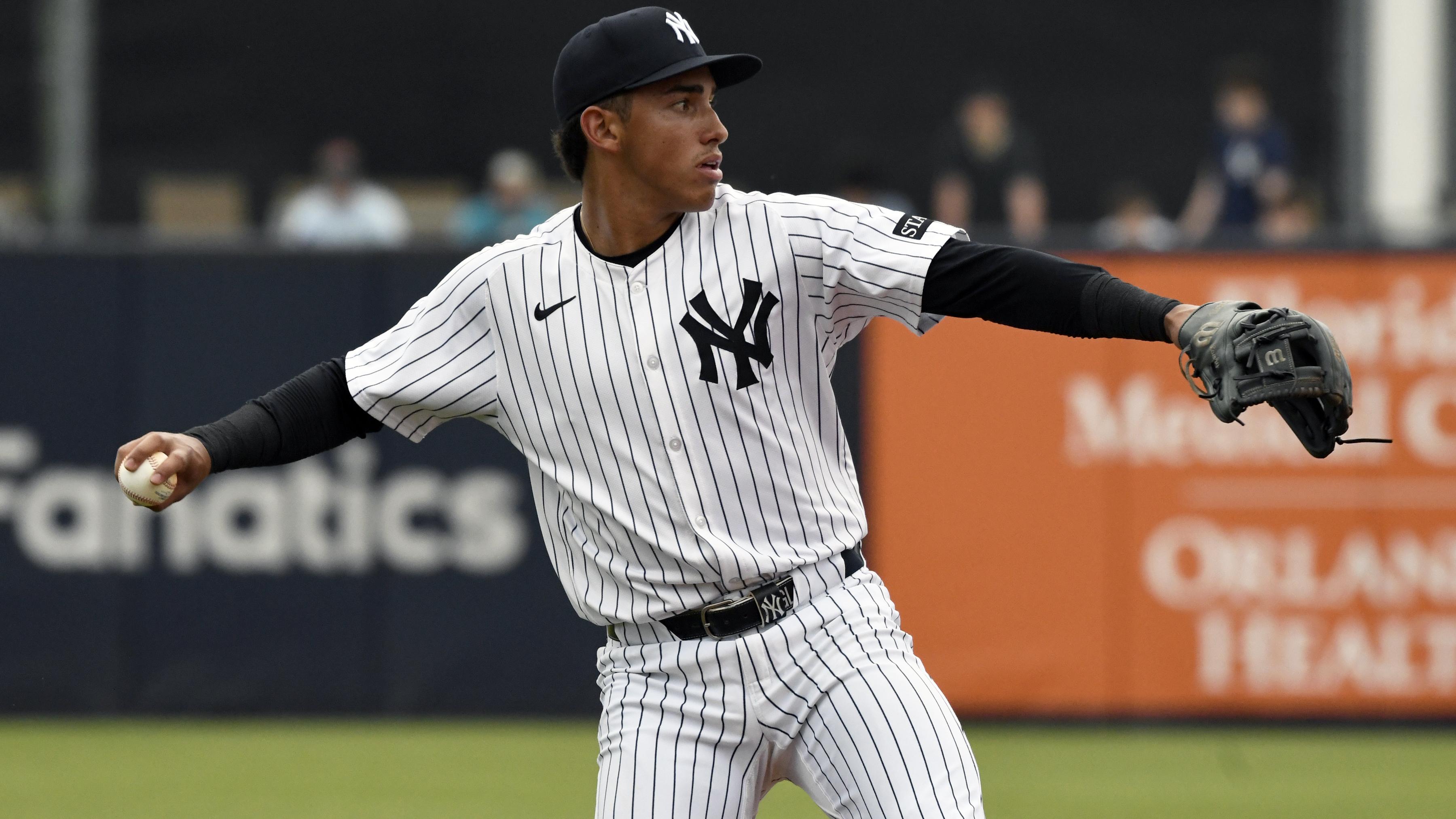 Pittsburgh Pirates v New York Yankees