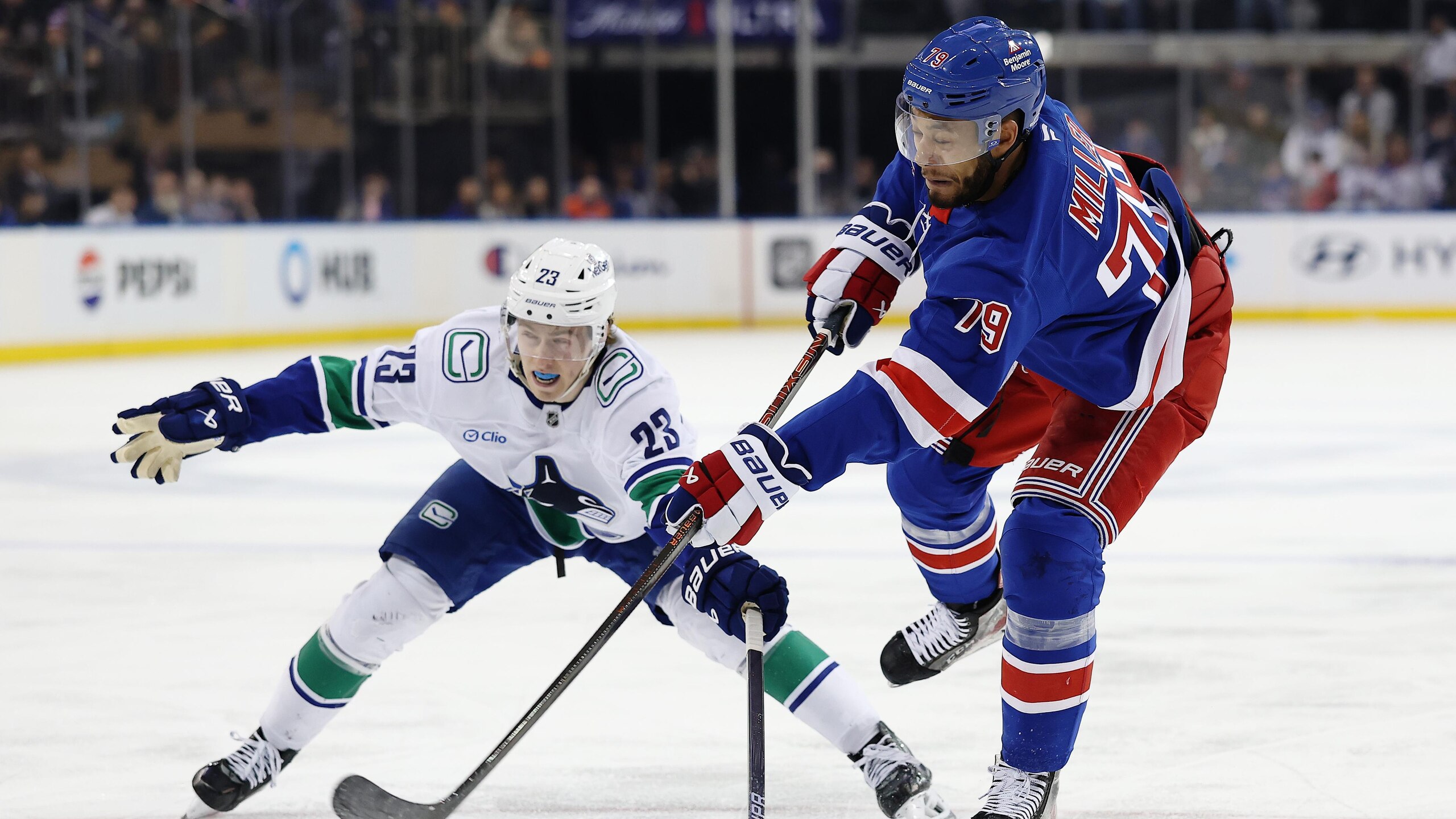 Vancouver Canucks v New York Rangers