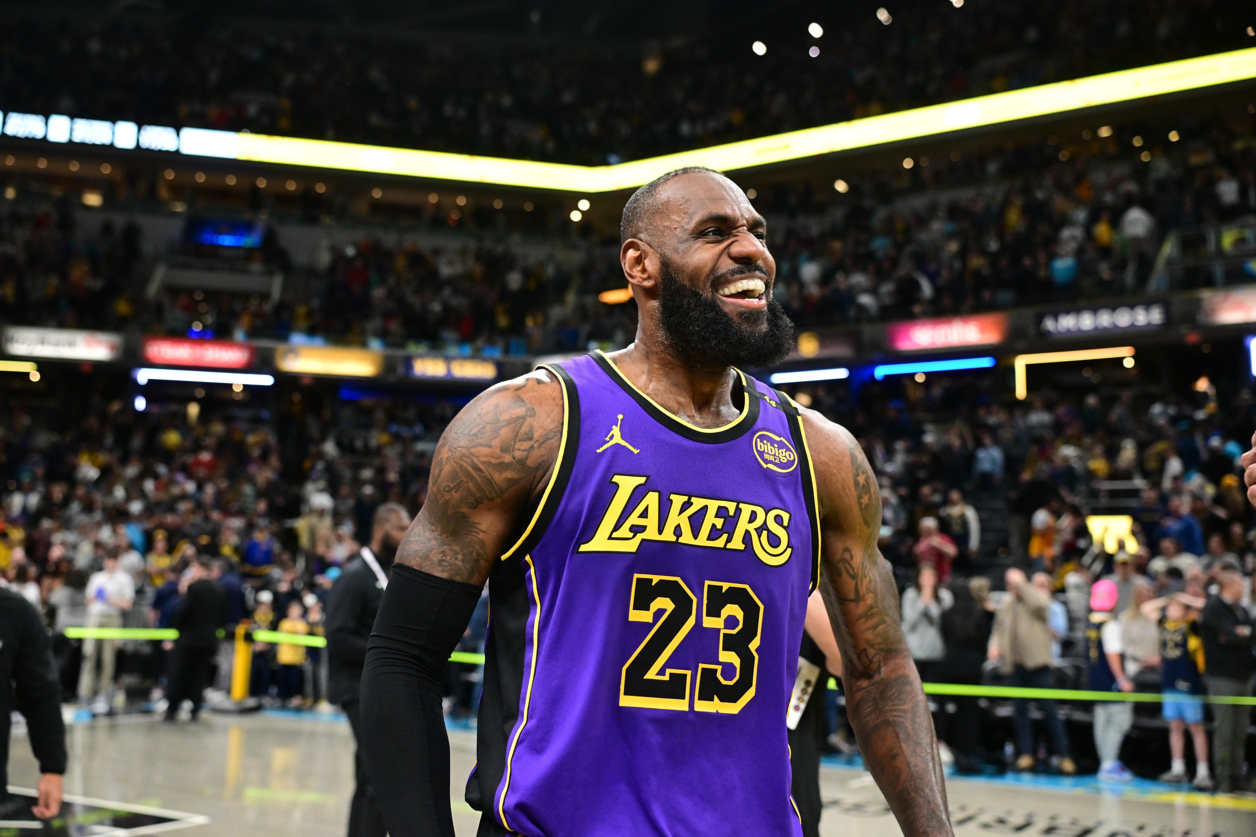 Los Angeles Lakers v Indiana Pacers