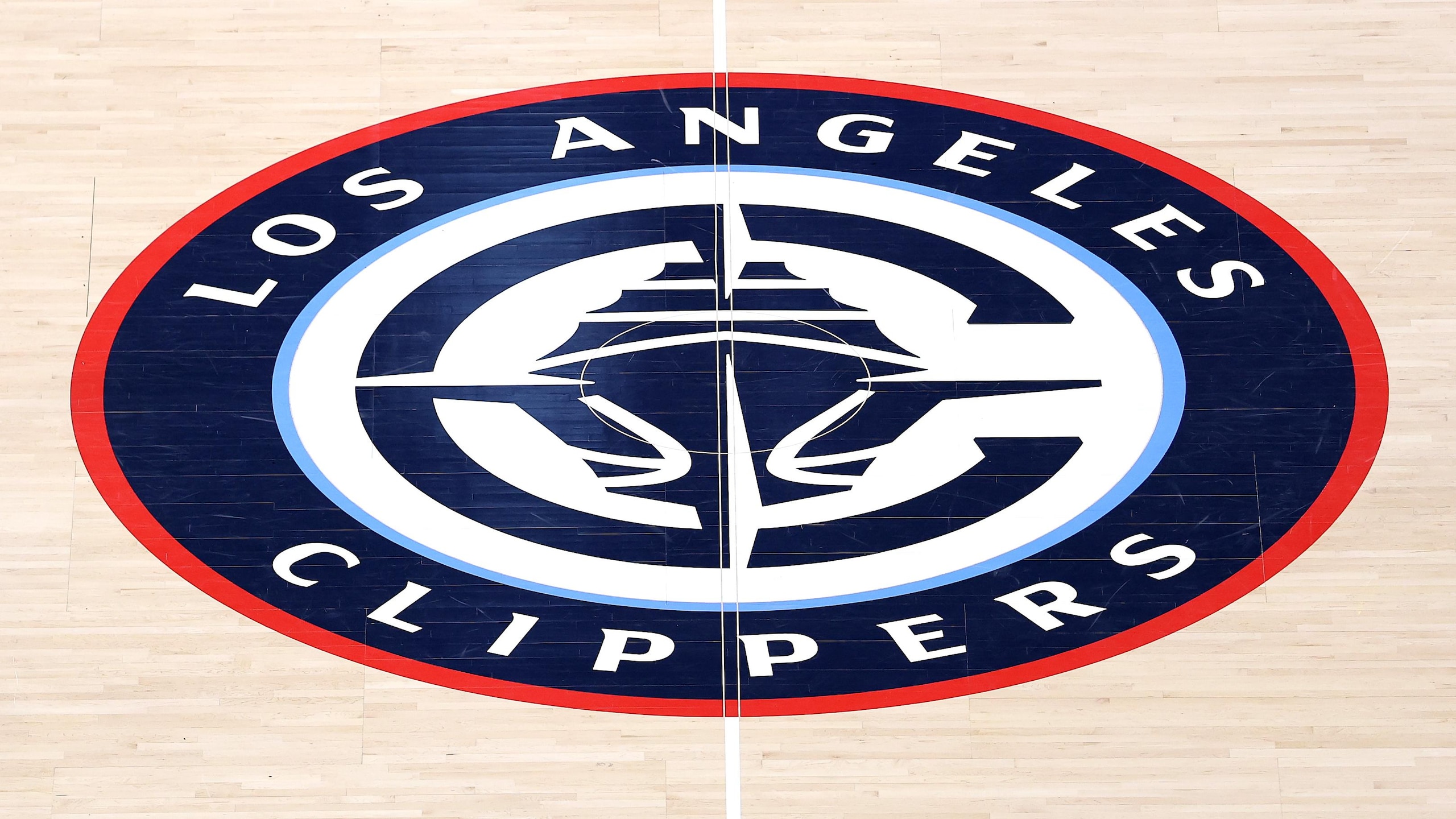 Oklahoma City Thunder v Los Angeles Clippers