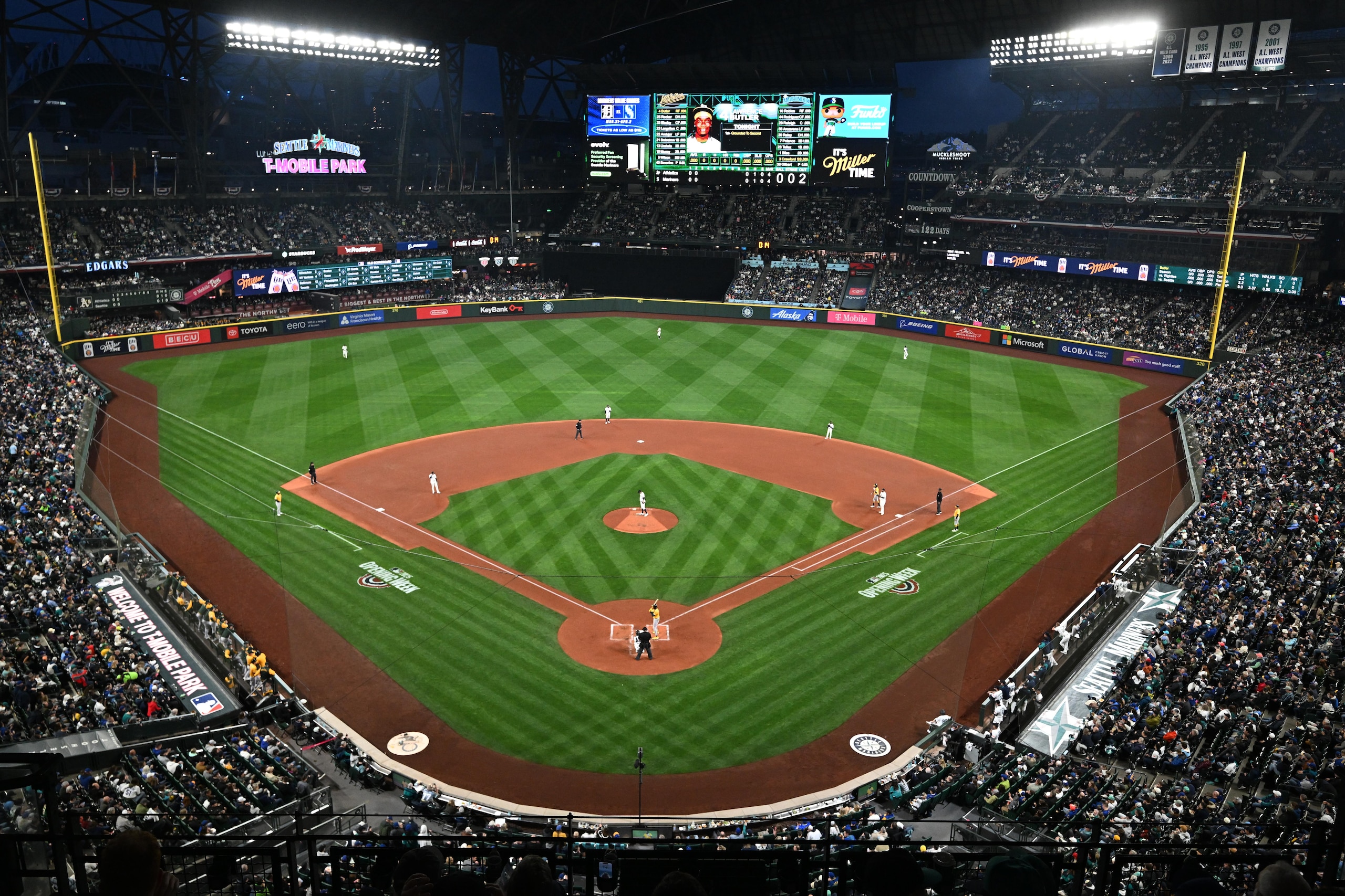 Athletics v. Seattle Mariners