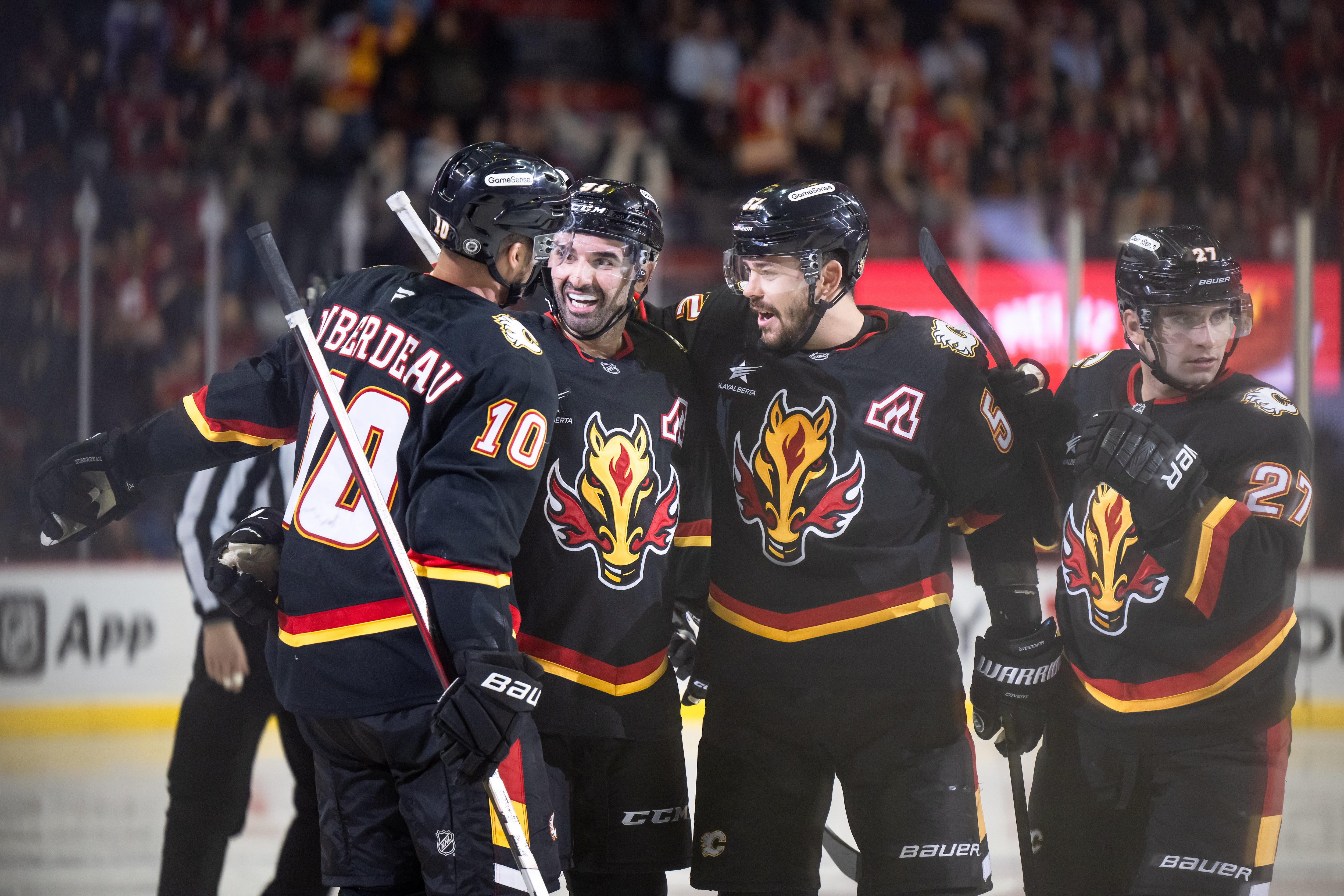 NHL: MAR 27 Stars at Flames NHL: MAR 27 Stars at Flames