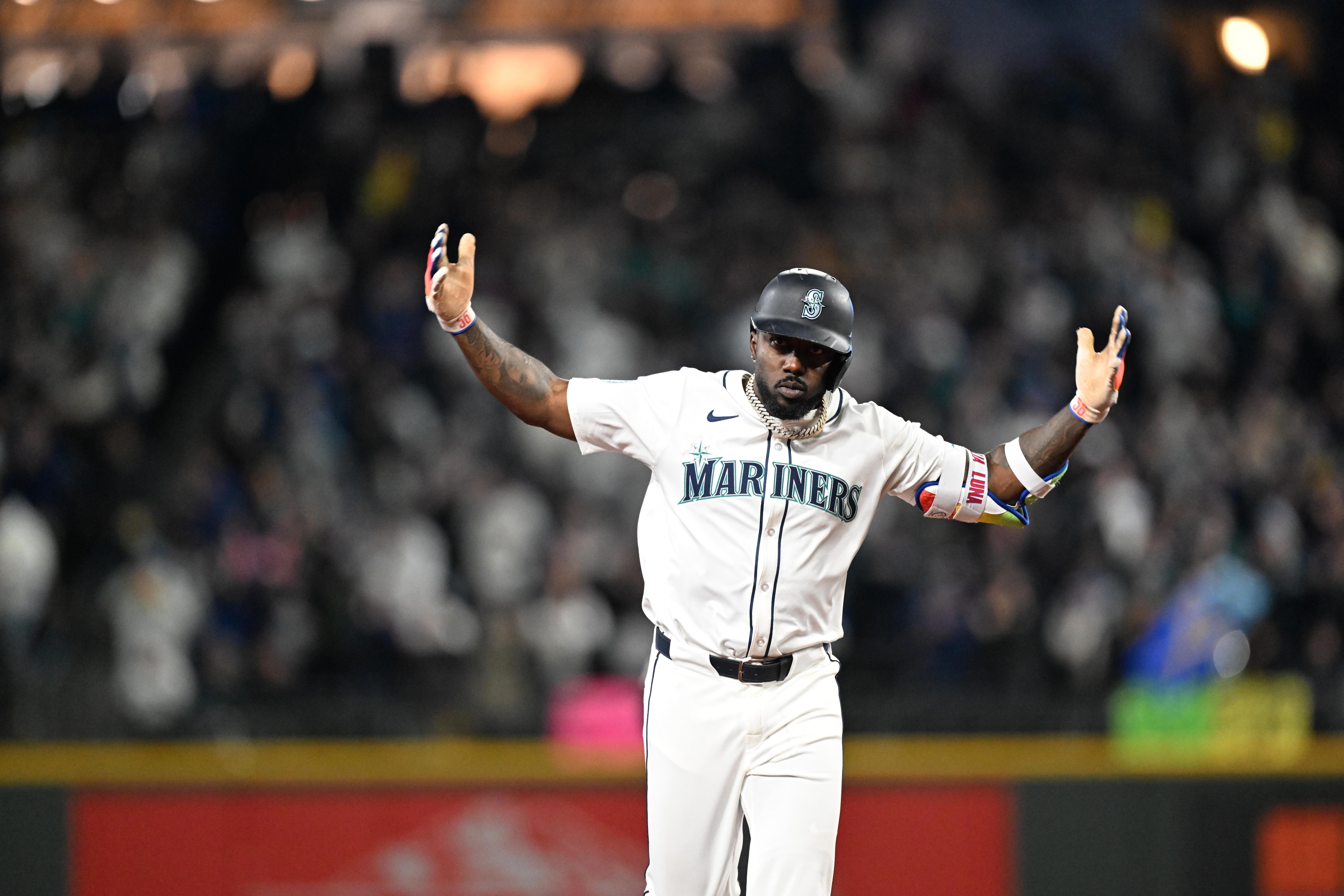 Athletics v. Seattle Mariners