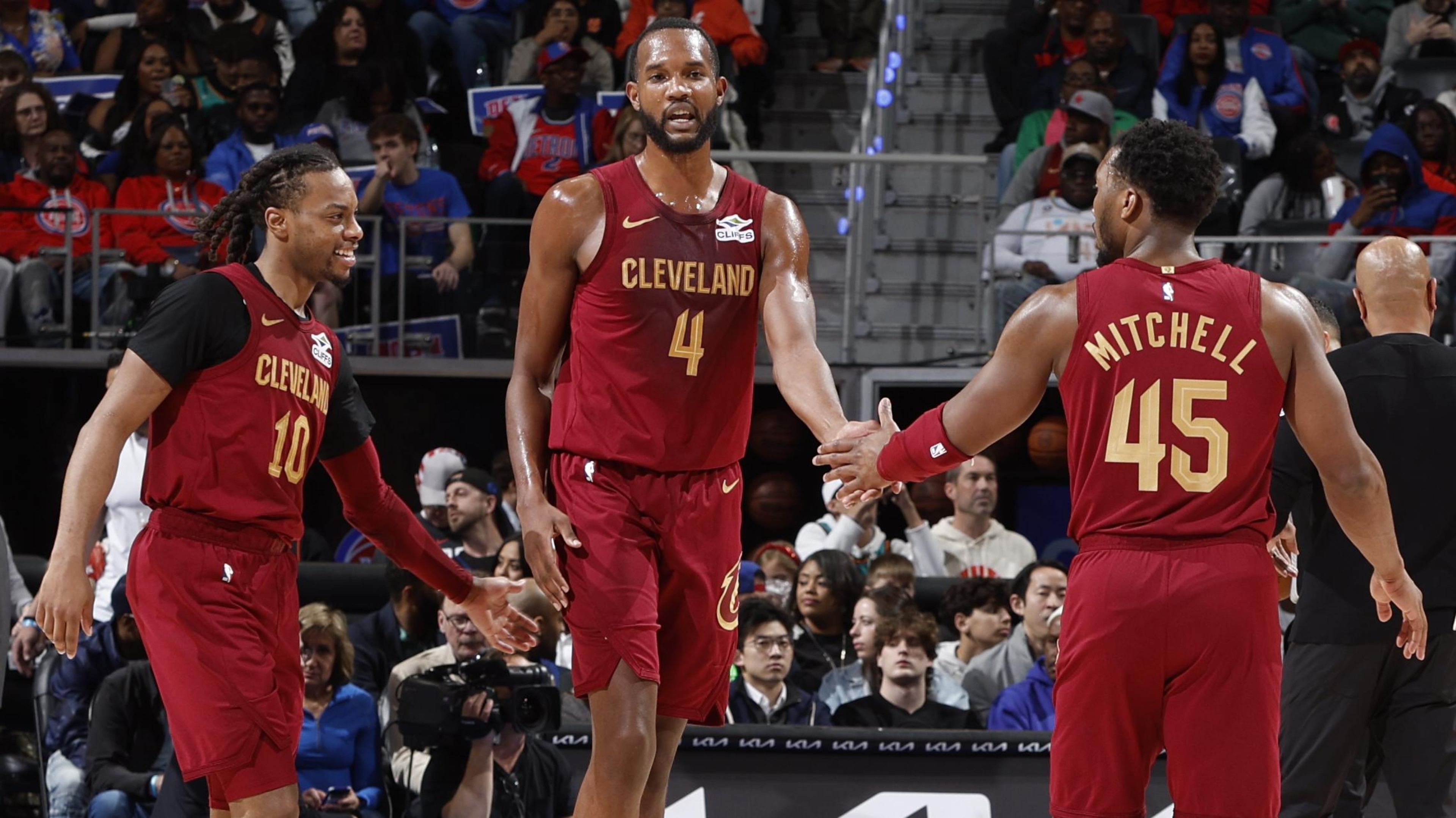 Cleveland Cavaliers v Detroit Pistons Cleveland Cavaliers v Detroit Pistons