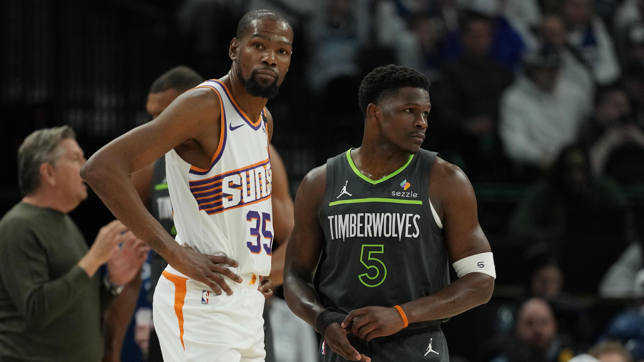 Phoenix Suns v Minnesota Timberwolves