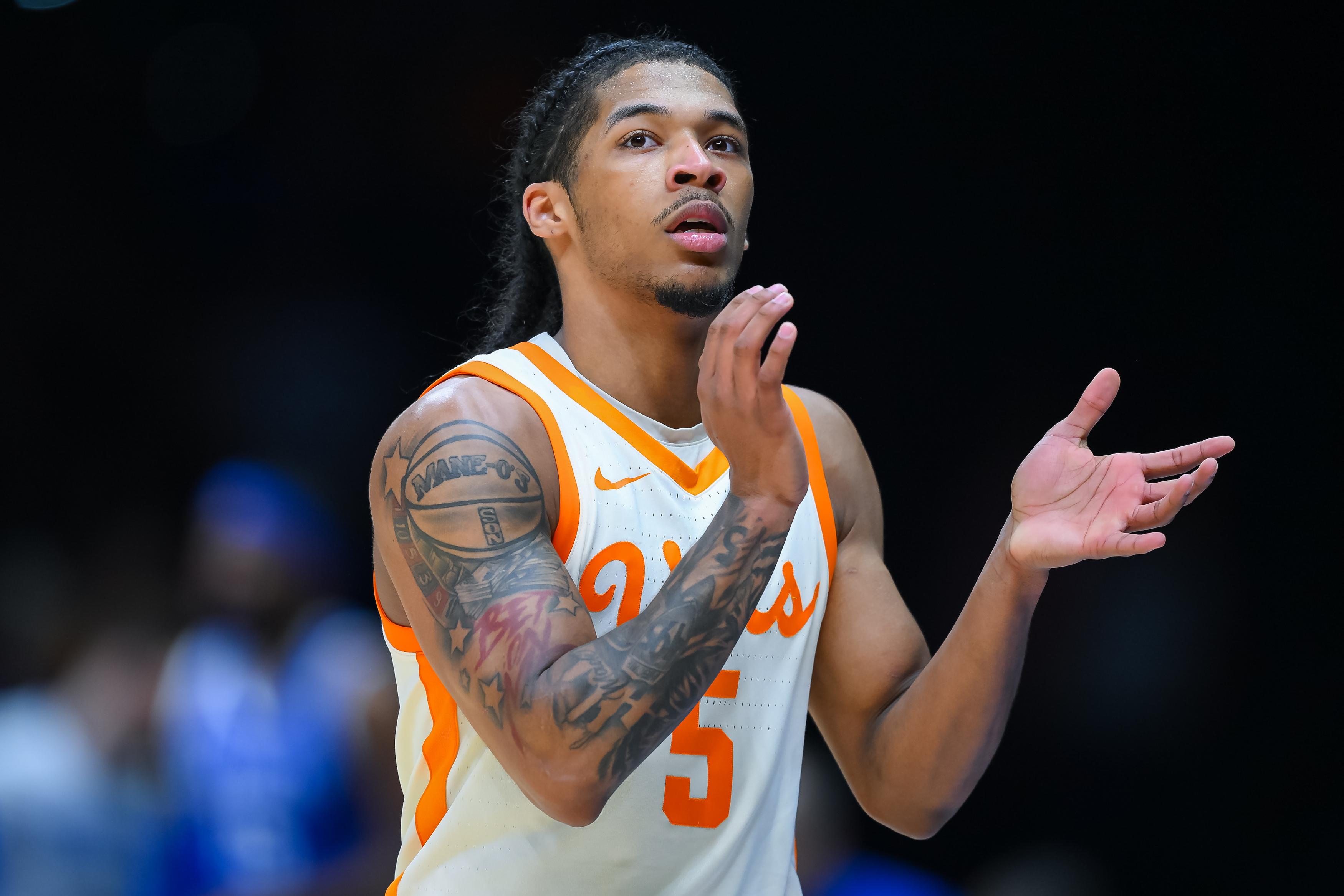 Tennessee v Kentucky Tennessee v Kentucky